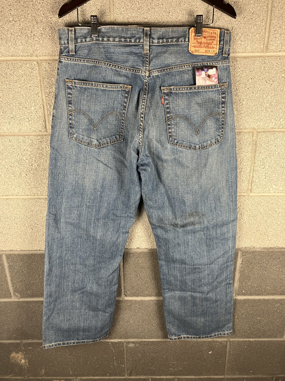 Levi's × Vintage Vintage Levi’s 569 34x29 Loose Fit Jeans Y2K Size US 34 / EU 50 - 1 Thumbnail