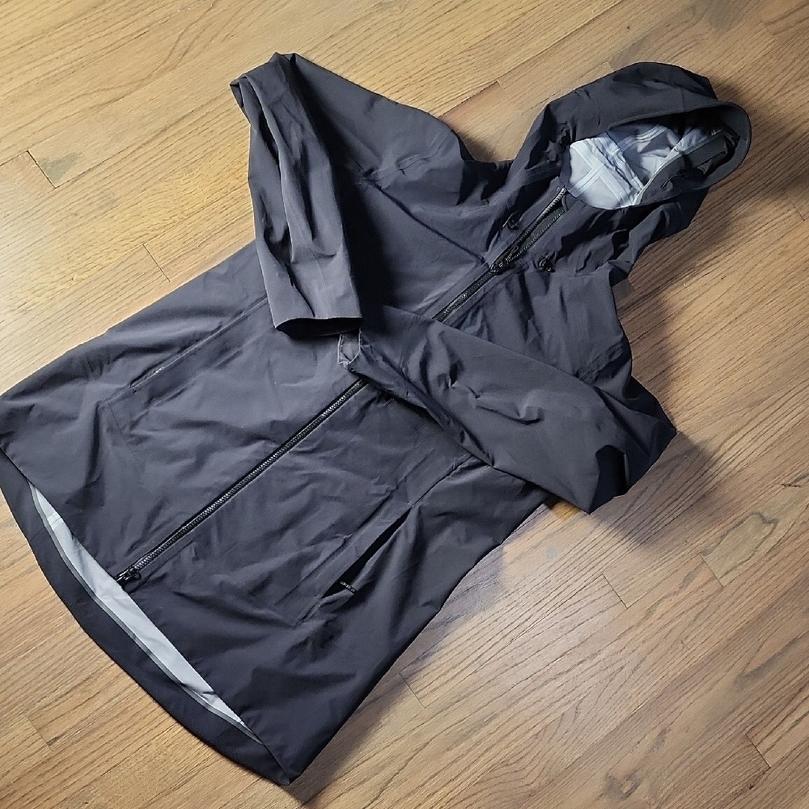 Duluth Trading Company Duluth Trading Co Women's Raincoat Size M / US 6-8 / IT 42-44 - 1 Thumbnail