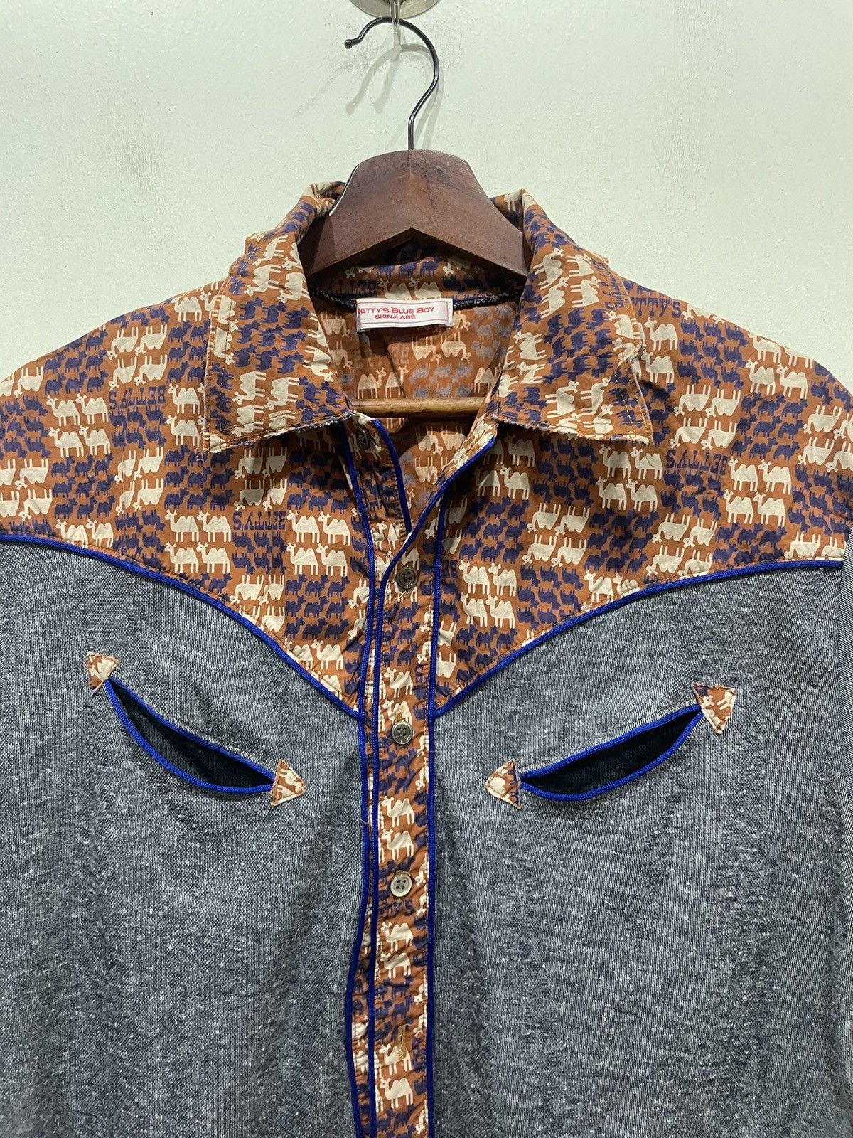 Japanese Brand Betty’s Blue Boy by Shinji Abe shirts Size US M / EU 48-50 / 2 - 3 Thumbnail
