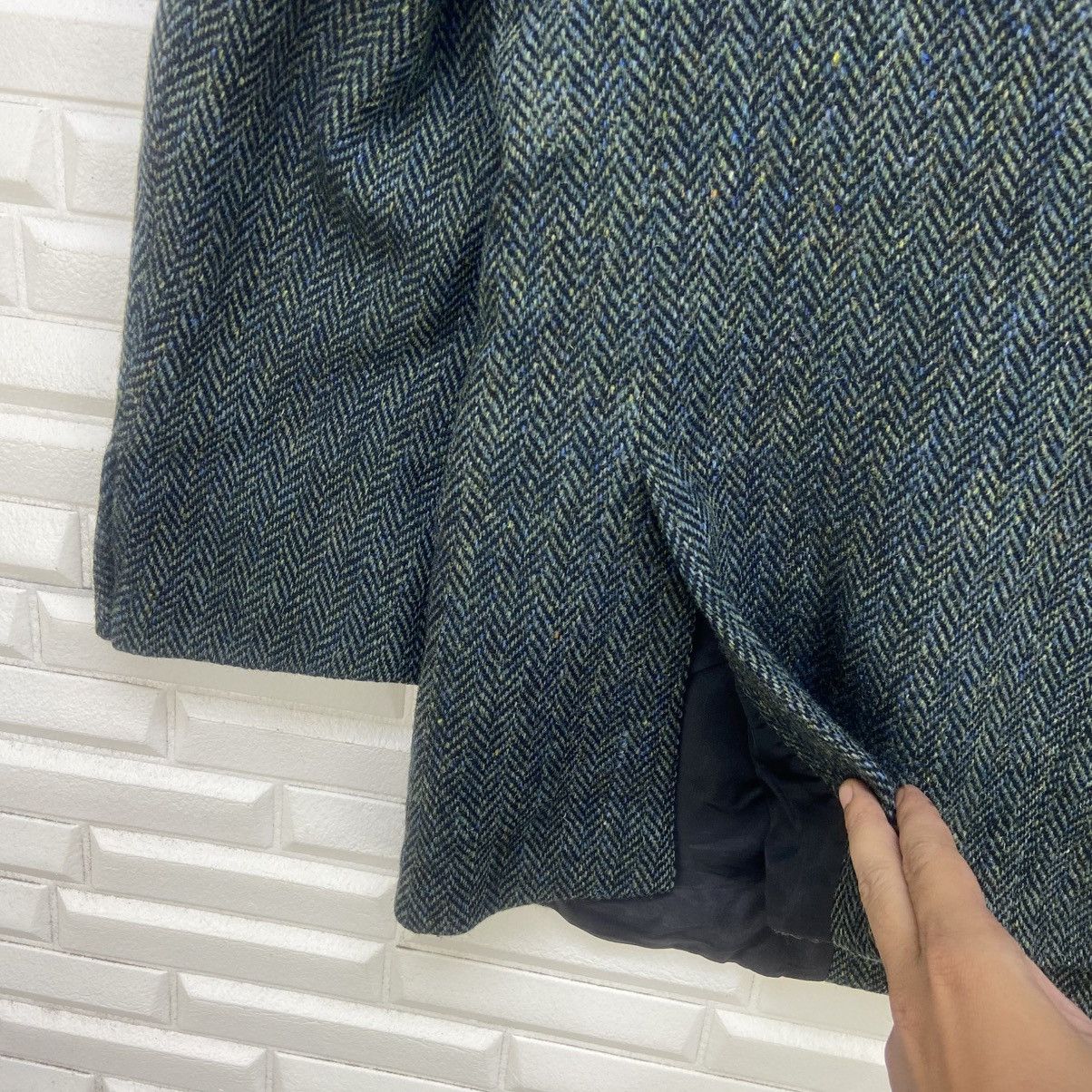 Harris Tweed Vintage Harris Tweed Buttonhole Herringbone Coat Blazer Size US S / EU 44-46 / 1 - 8 Thumbnail