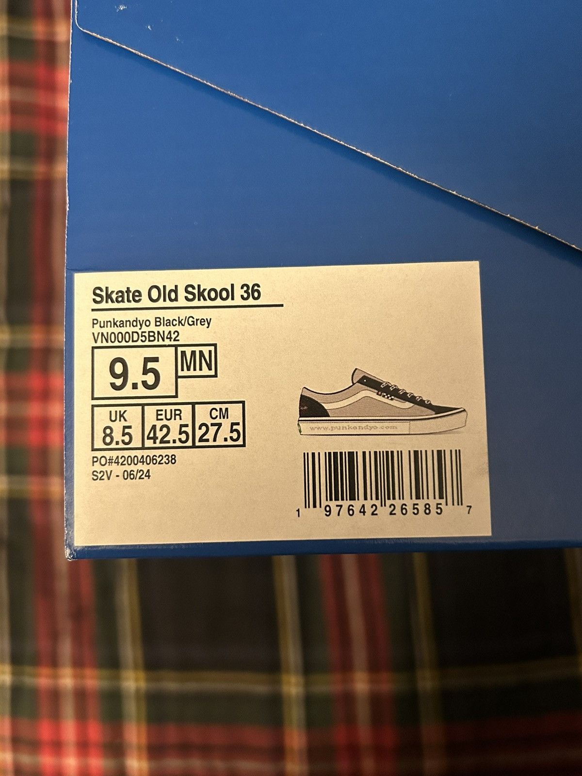 Punk and Yo PunkandYo Old Skool Vans Size US 9.5 / EU 42-43 - 11 Thumbnail