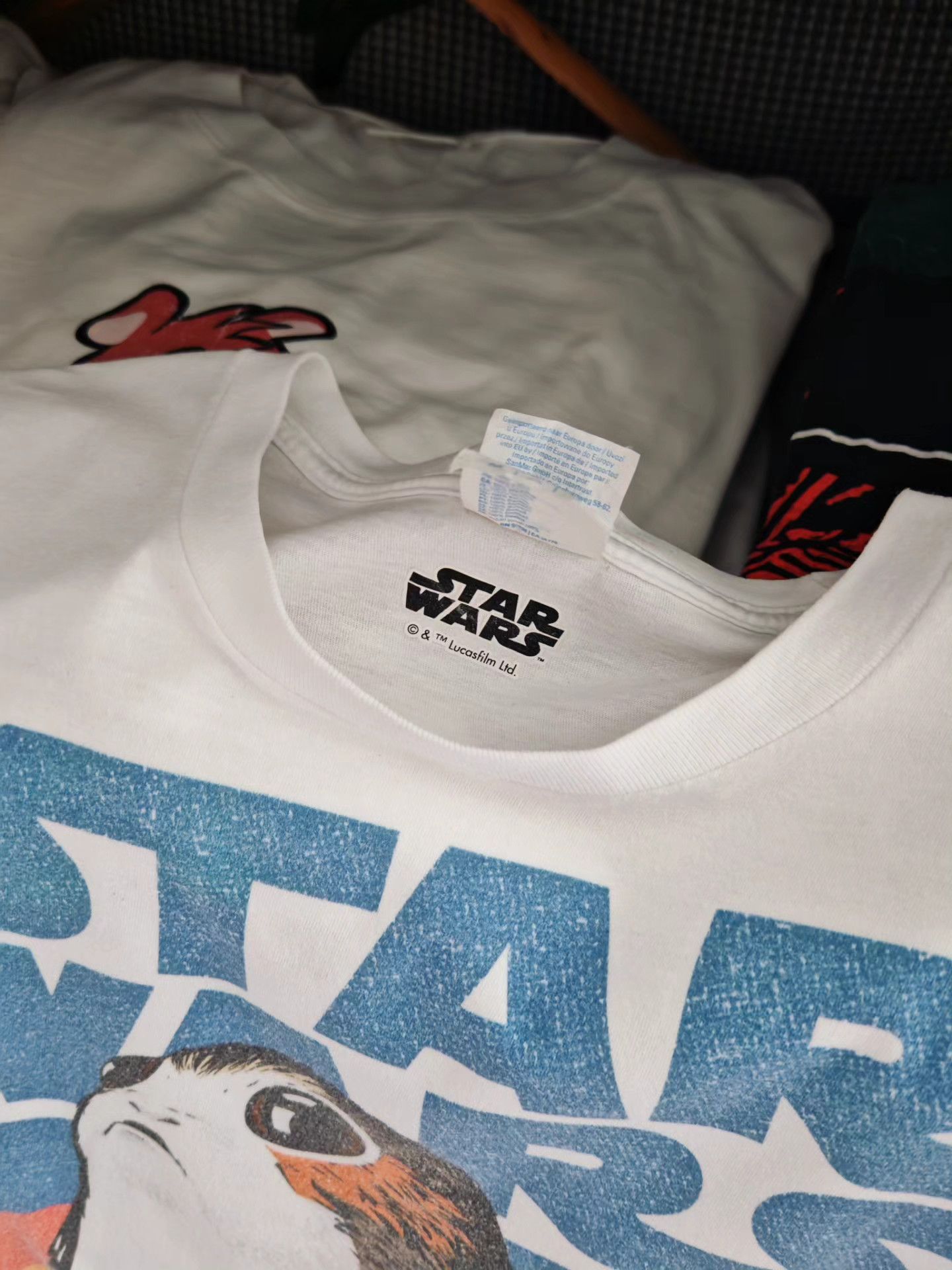 Star Wars Star Wars Last Jedi - Porg Size US M / EU 48-50 / 2 - 3 Thumbnail