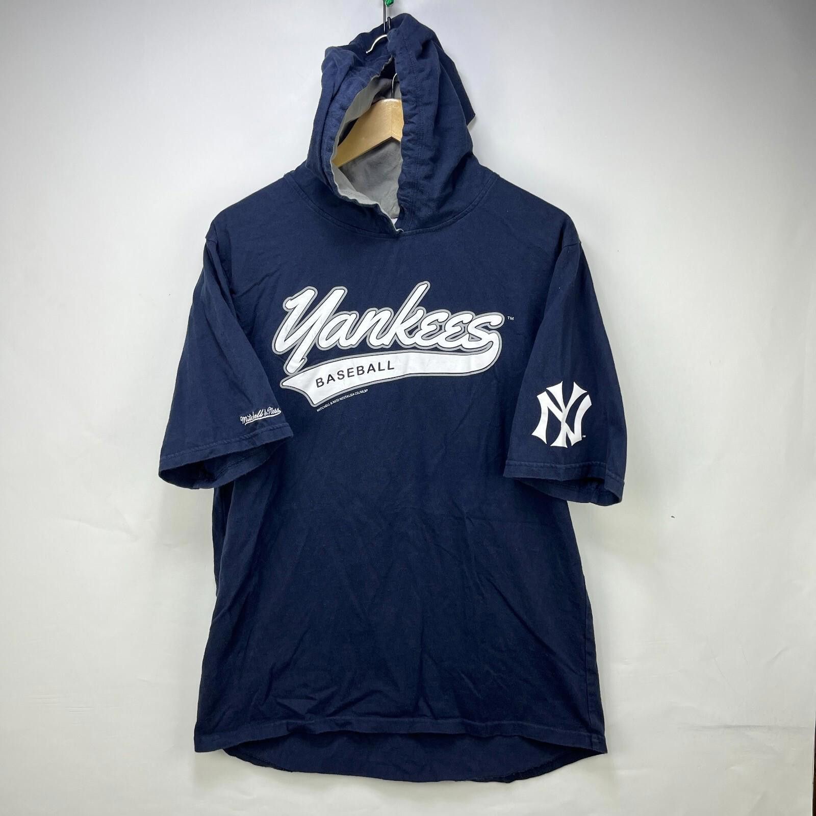 Mitchell & Ness Vintage Y2K New York Yankees Hooded Short Sleeve Shirt Large Size ONE SIZE - 1 Thumbnail