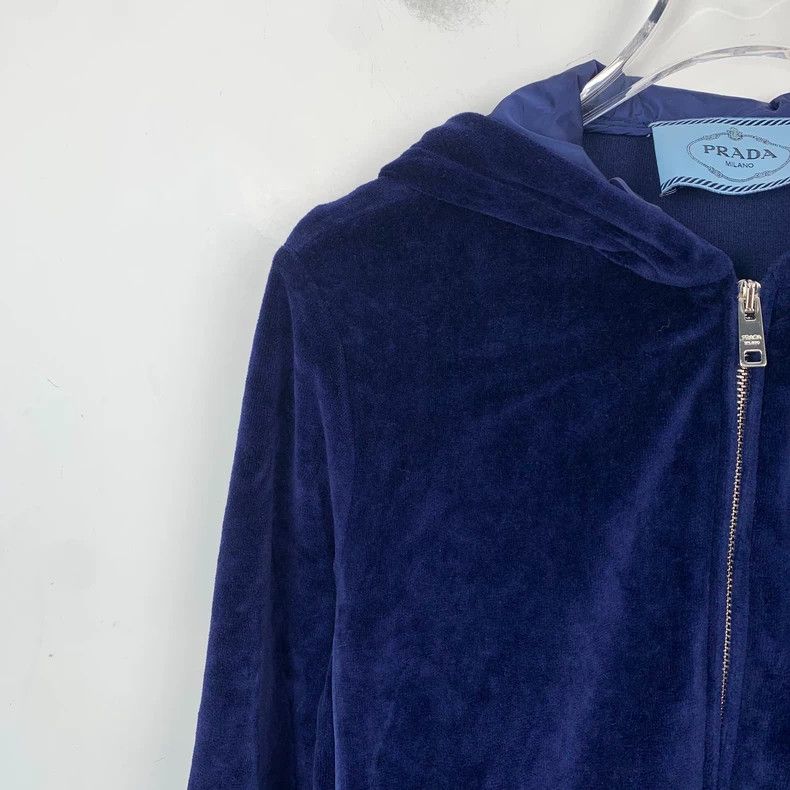 Prada Prada Blue logo adhesive velvet hooded zipper jacket 2501-N Size US XS / EU 42 / 0 - 3 Thumbnail