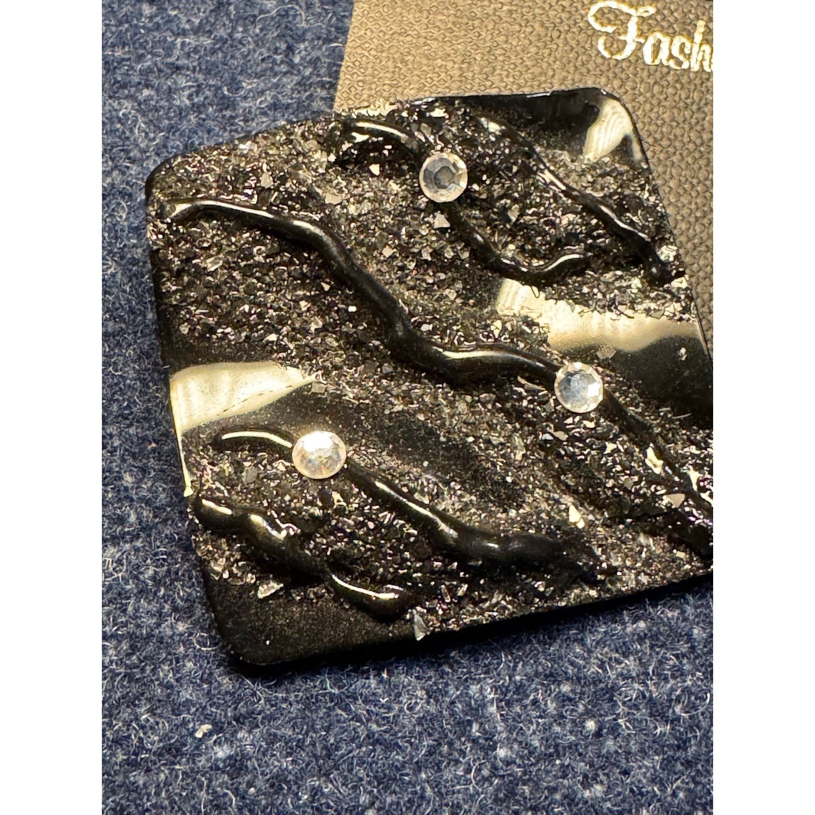 Other 90's Metal Rhinestone Statement Post Earrings Size ONE SIZE - 3 Thumbnail