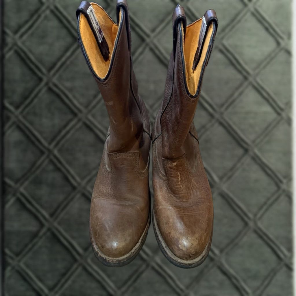 Chippewa Chippewa Sand Suede Engineer Boots | Grailed