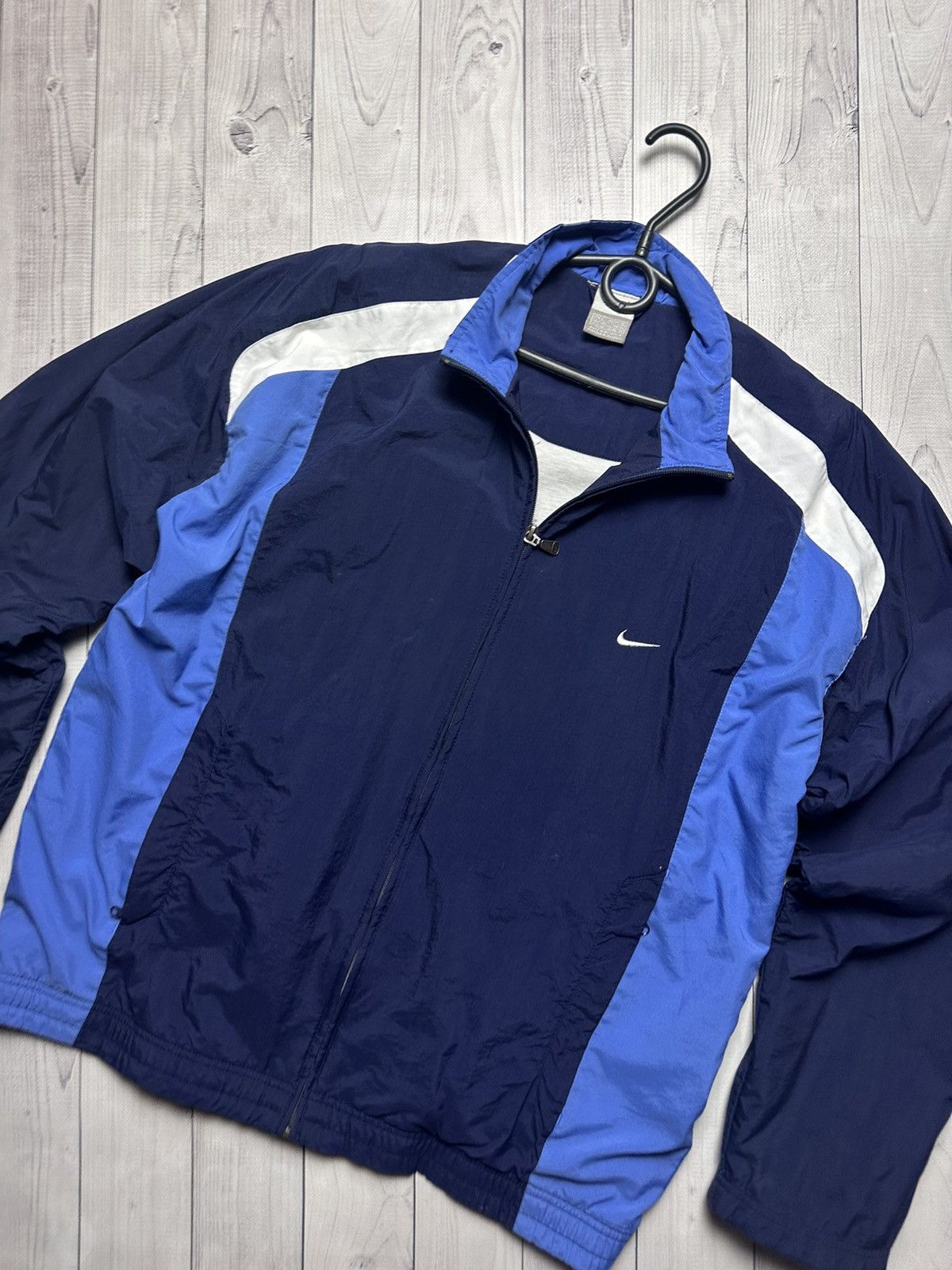 Nike × Vintage Vintage Nike track jacket size L logo line rare Size US L / EU 52-54 / 3 - 2 Thumbnail
