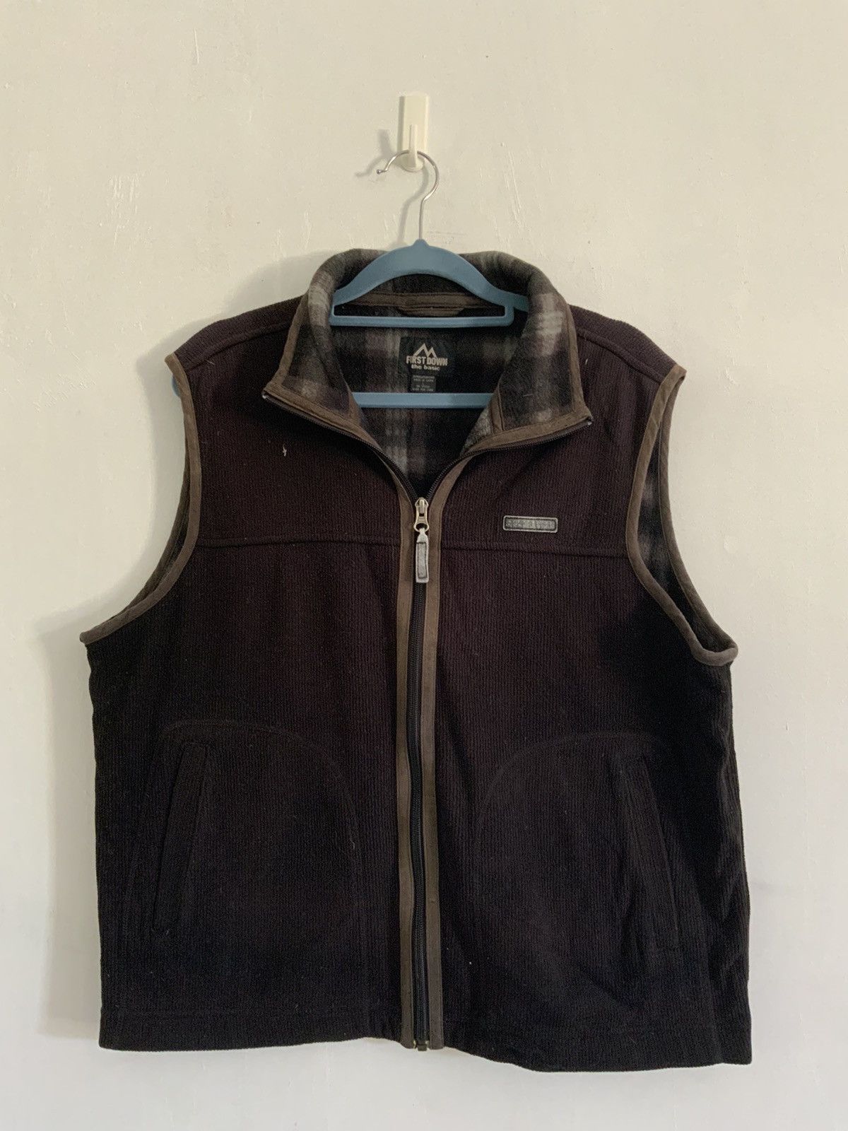 Japanese Brand First Down Corduroi vest Size US L / EU 52-54 / 3 - 1 Thumbnail