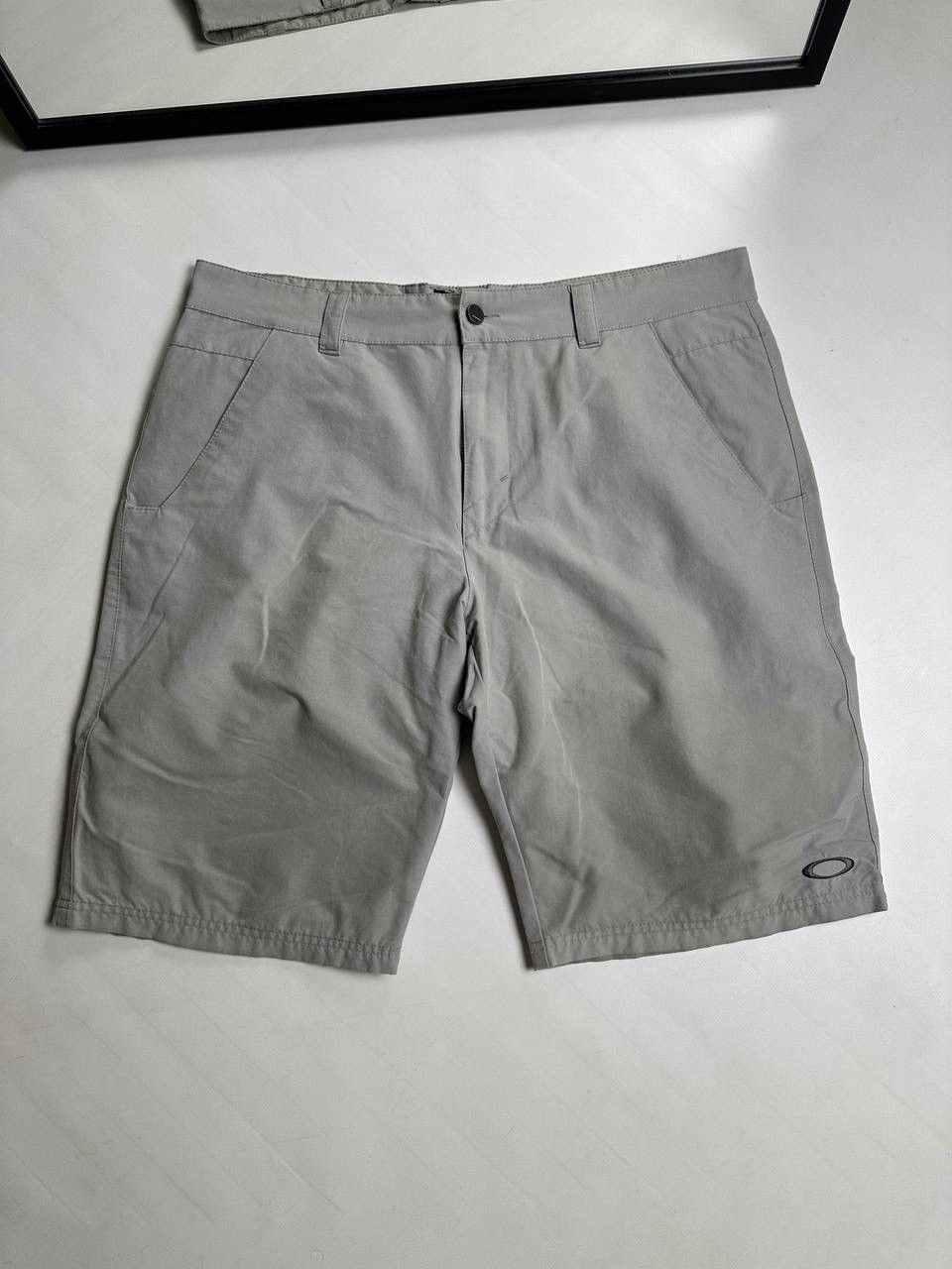 Oakley 00s Oakley Track Shorts Gorpcore Mountain Sport Size US 36 / EU 52 - 1 Thumbnail