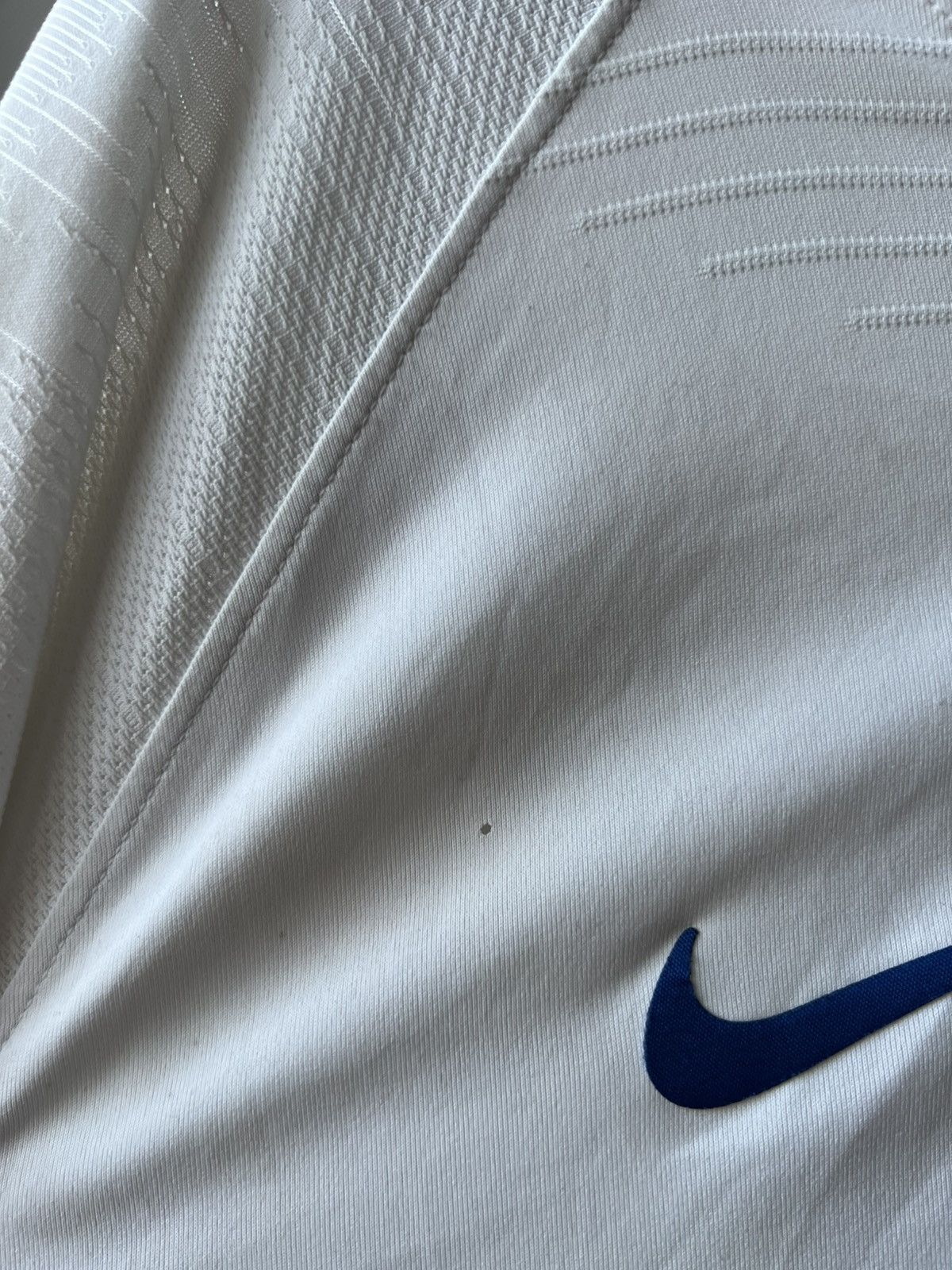 Nike 2018/19 ENGLAND TEAM HOME PLAYER ISSUED SOCCER JERSEY Size US XL / EU 56 / 4 - 7 Thumbnail