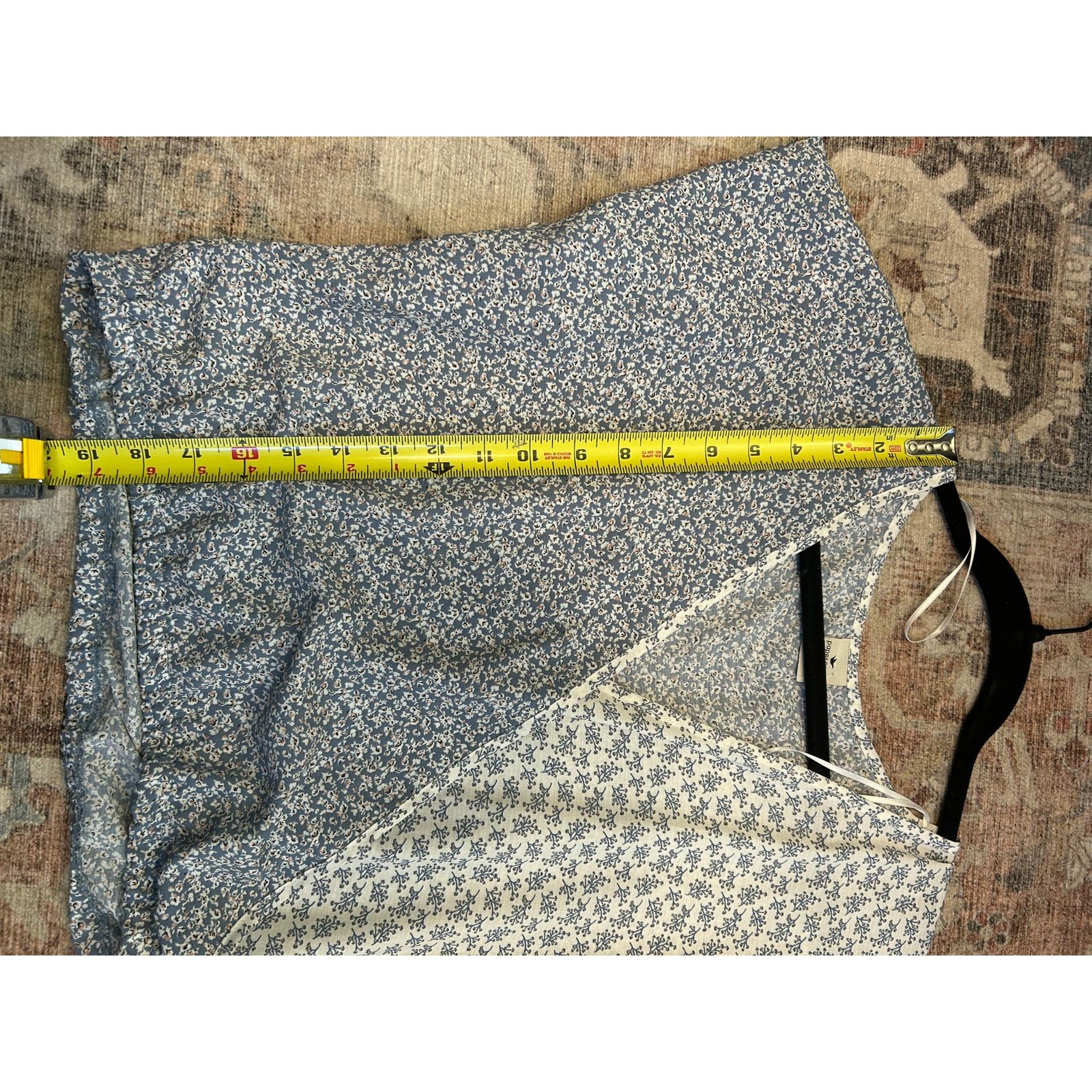 Anthropologie Paper Crane Dainty Floral Chiffon Blue Side Tie Top, Medium Size M / US 6-8 / IT 42-44 - 2 Thumbnail