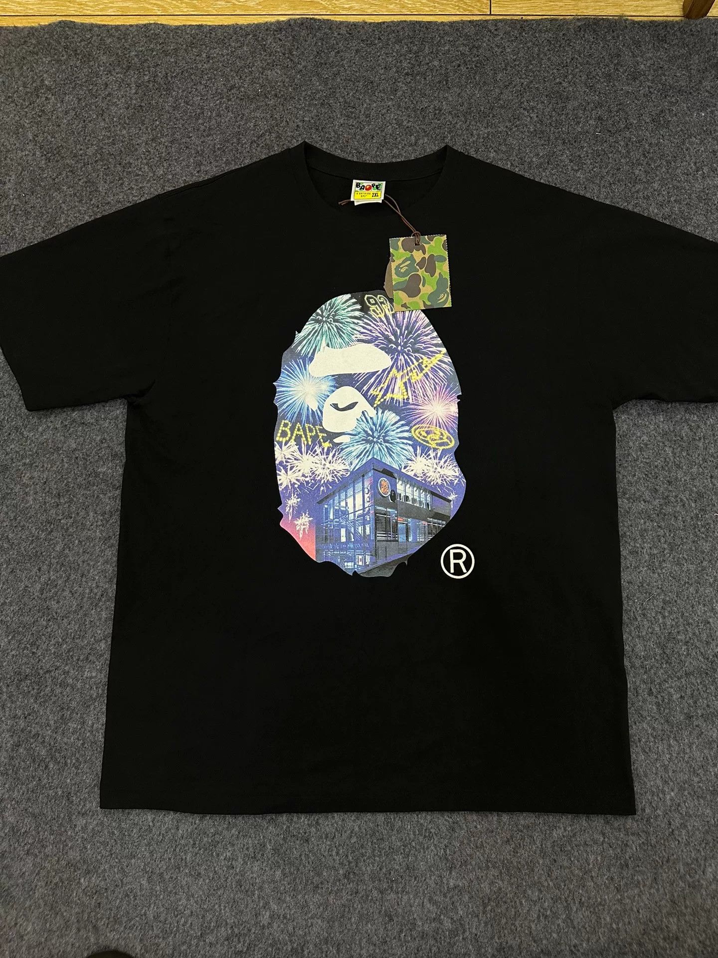 Bape Bape T Multi Glow T-Shirt Casual Size US XXL / EU 58 / 5 - 1 Thumbnail