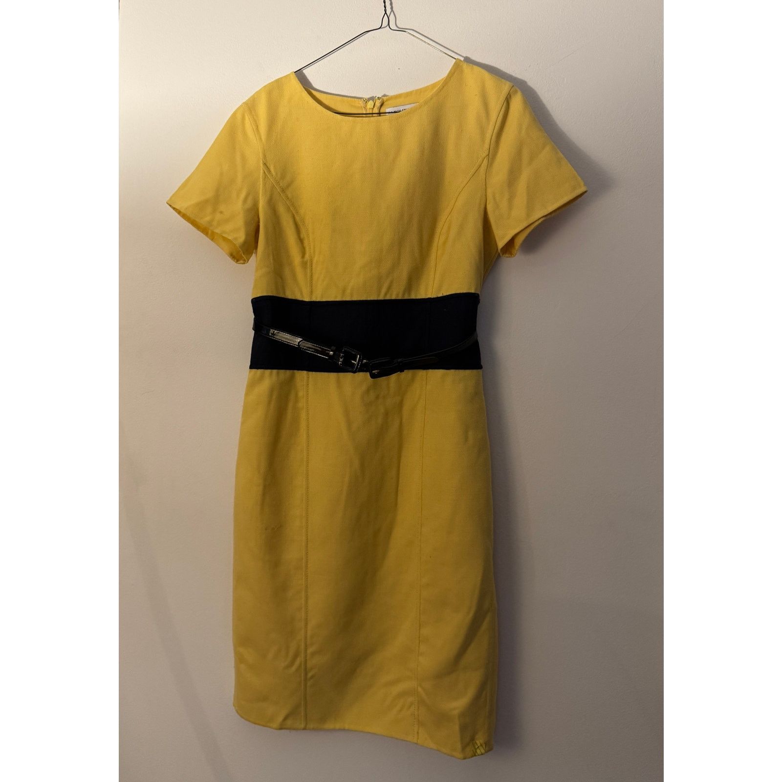 Carolina Herrera CAROLINA HERRERA Short Sleeve Midi Dress Size M / US 6-8 / IT 42-44 - 1 Thumbnail