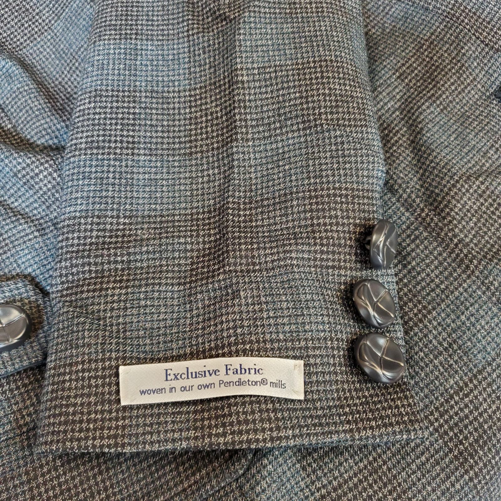 Pendleton Pendleton Blazer Jacket Womens 10 Blue Plaid Virgin Wool Size L / US 10 / IT 46 - 6 Thumbnail