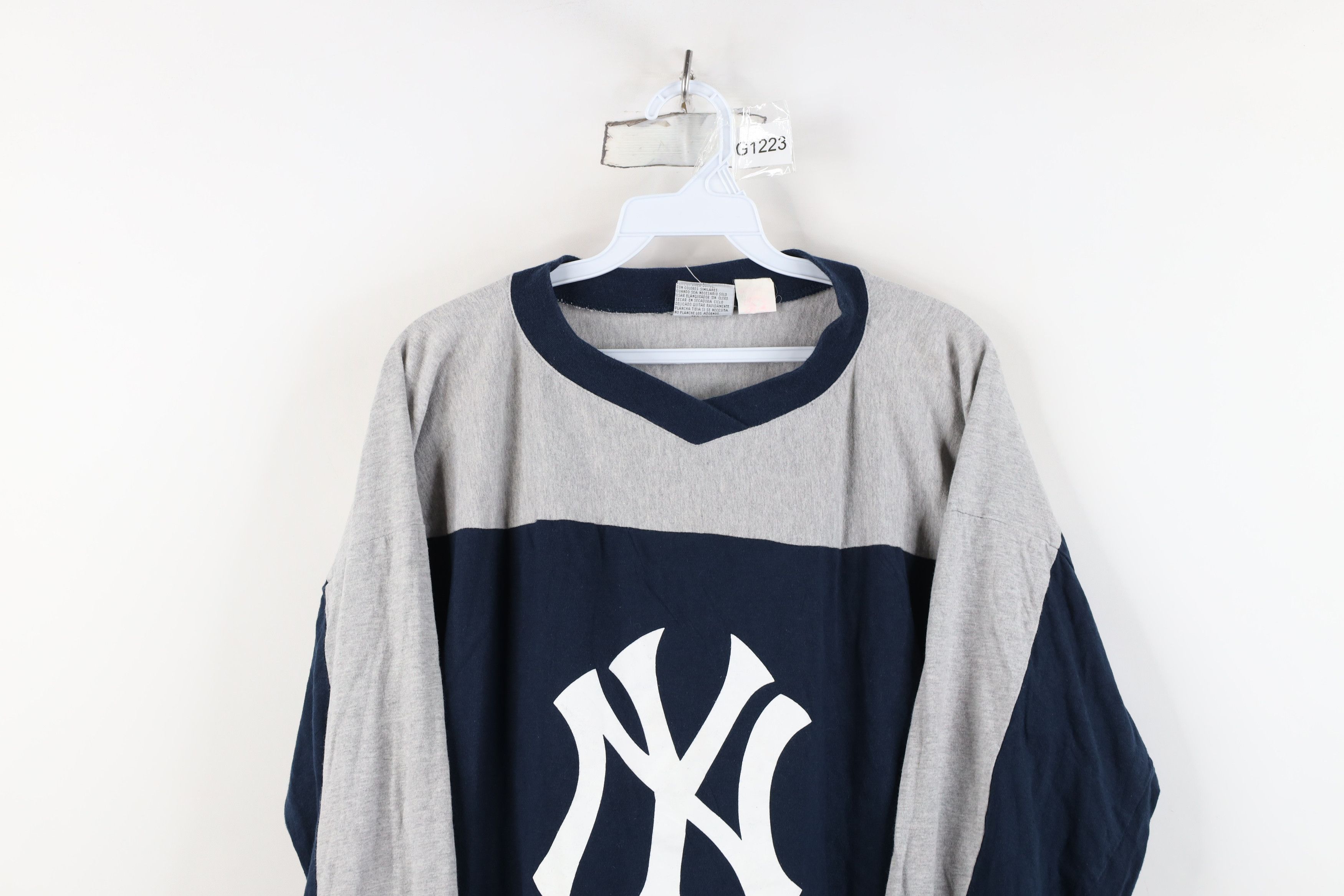Vintage Vintage 90s New York Yankees Baseball Night Gown T-Shirt Size ONE SIZE - 2 Thumbnail