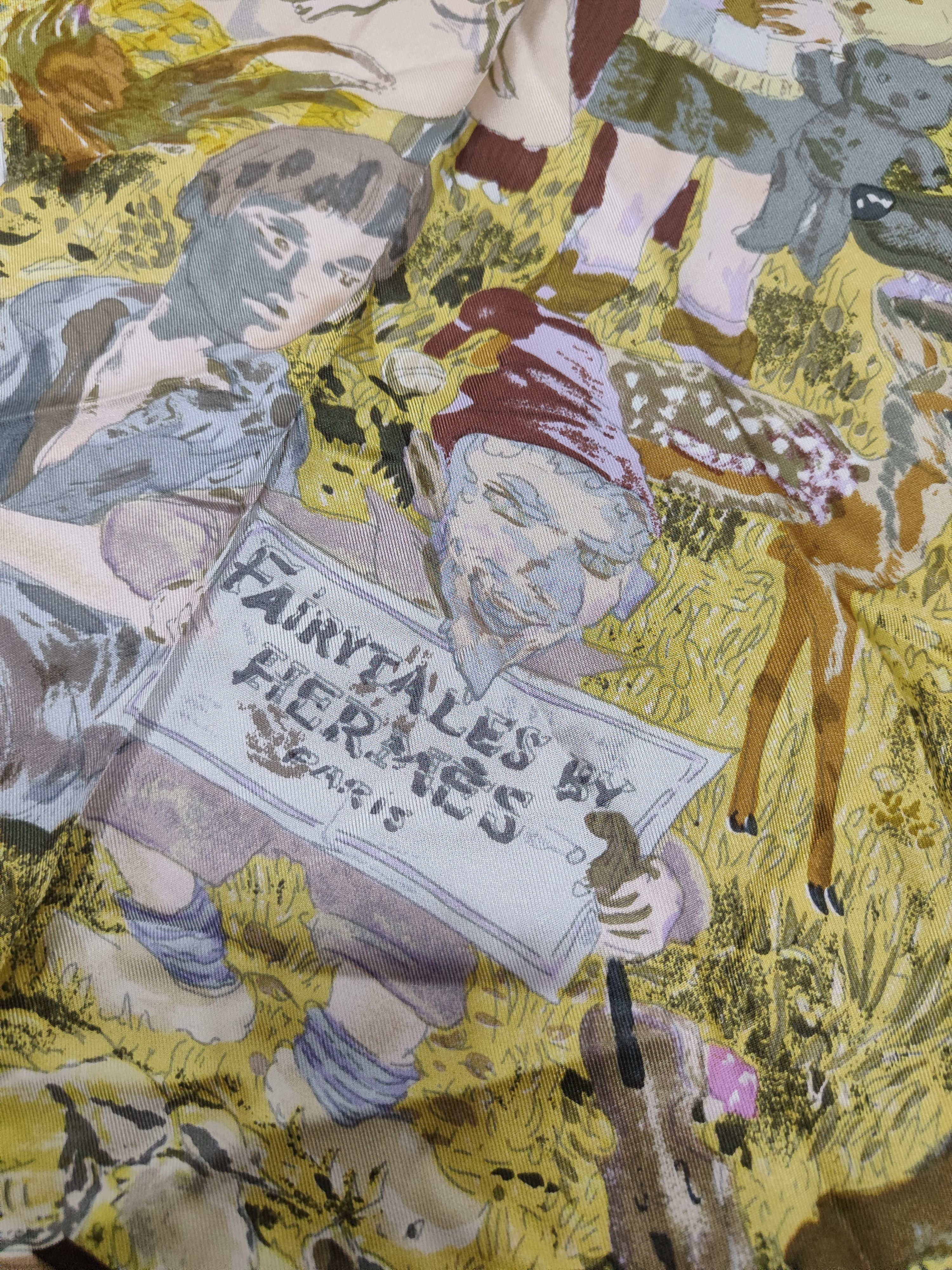Hermes Hermes - (Fairytales) 90 cm silk scarf Size ONE SIZE - 3 Thumbnail