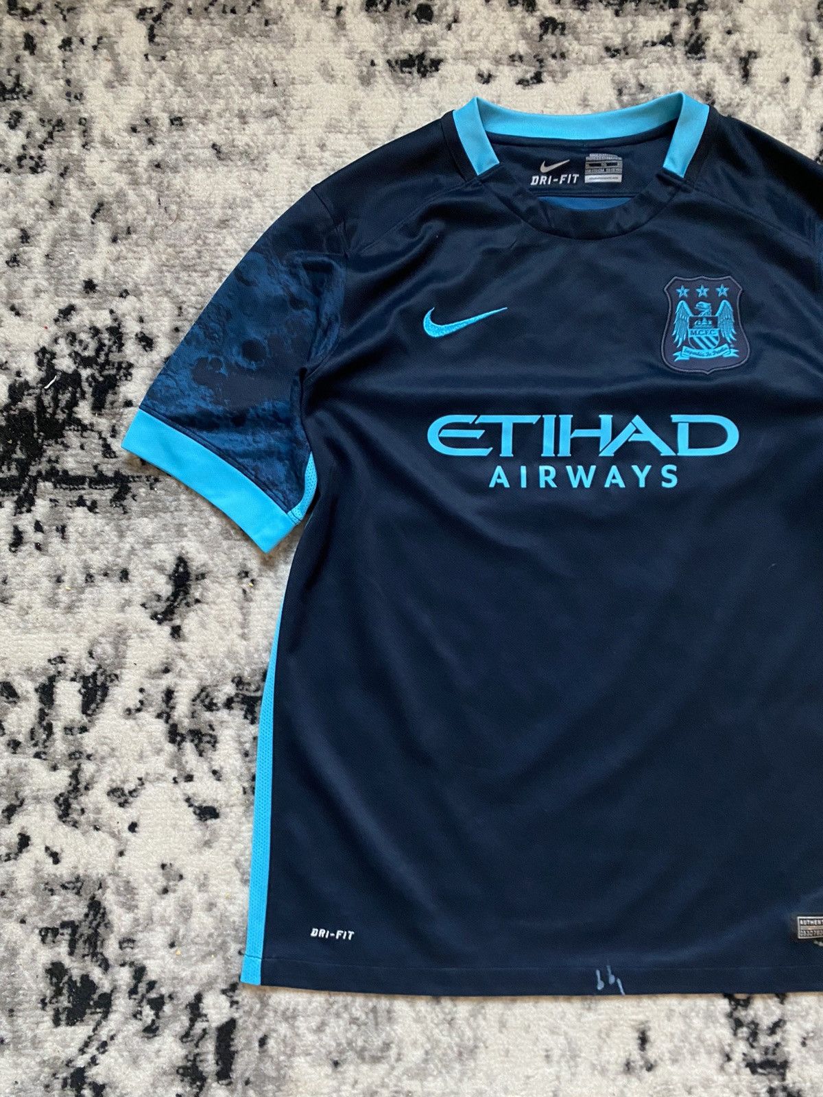 Nike × Vintage Manchester City Jersey Vintage Nike 2015-2016 Blockcore Y2k Size US S / EU 44-46 / 1 - 3 Thumbnail