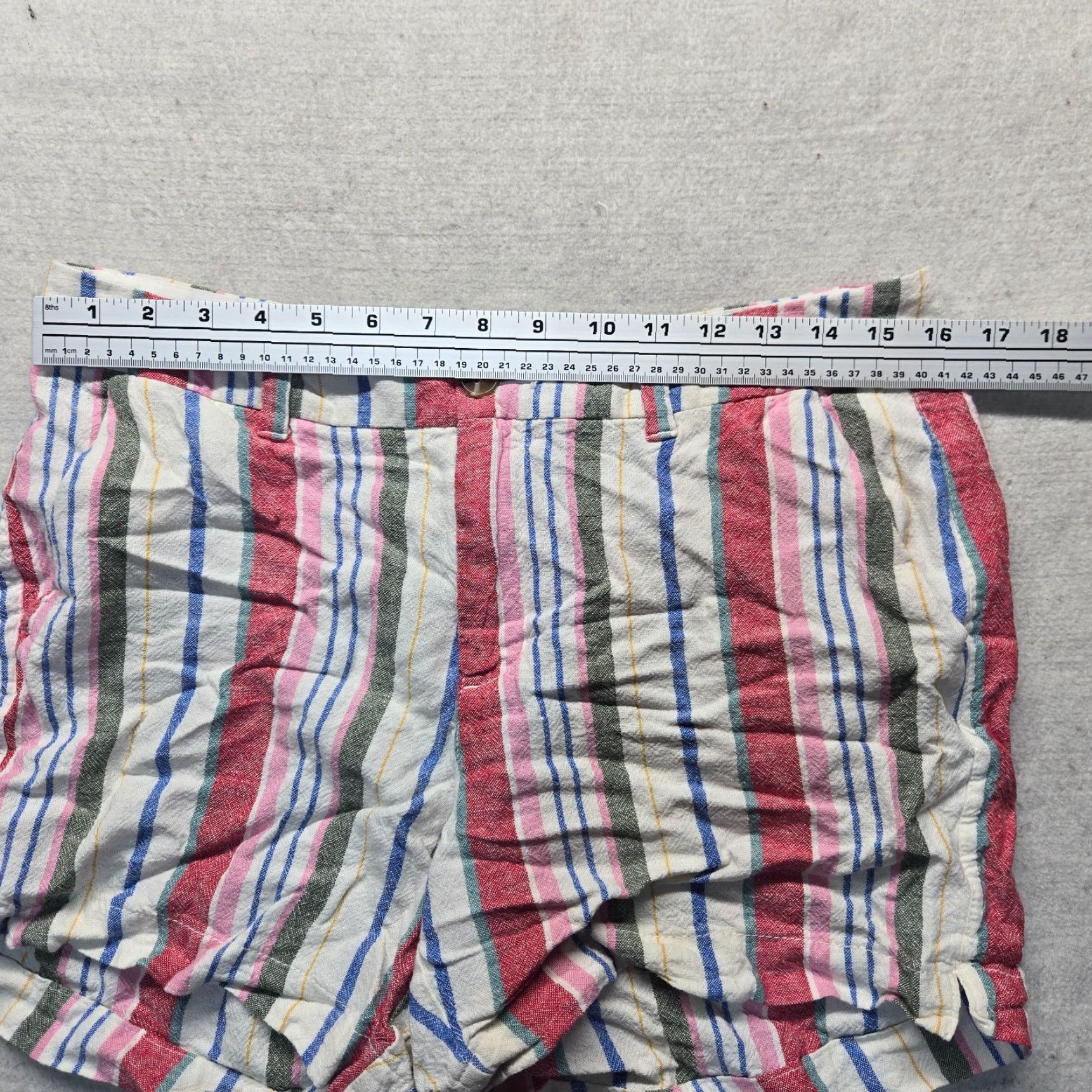 Old Navy OLD NAVY Chino Shorts Adult Women's Size 12 Multicolor Casual Travel Size 34" / US 12 / IT 48 - 3 Thumbnail