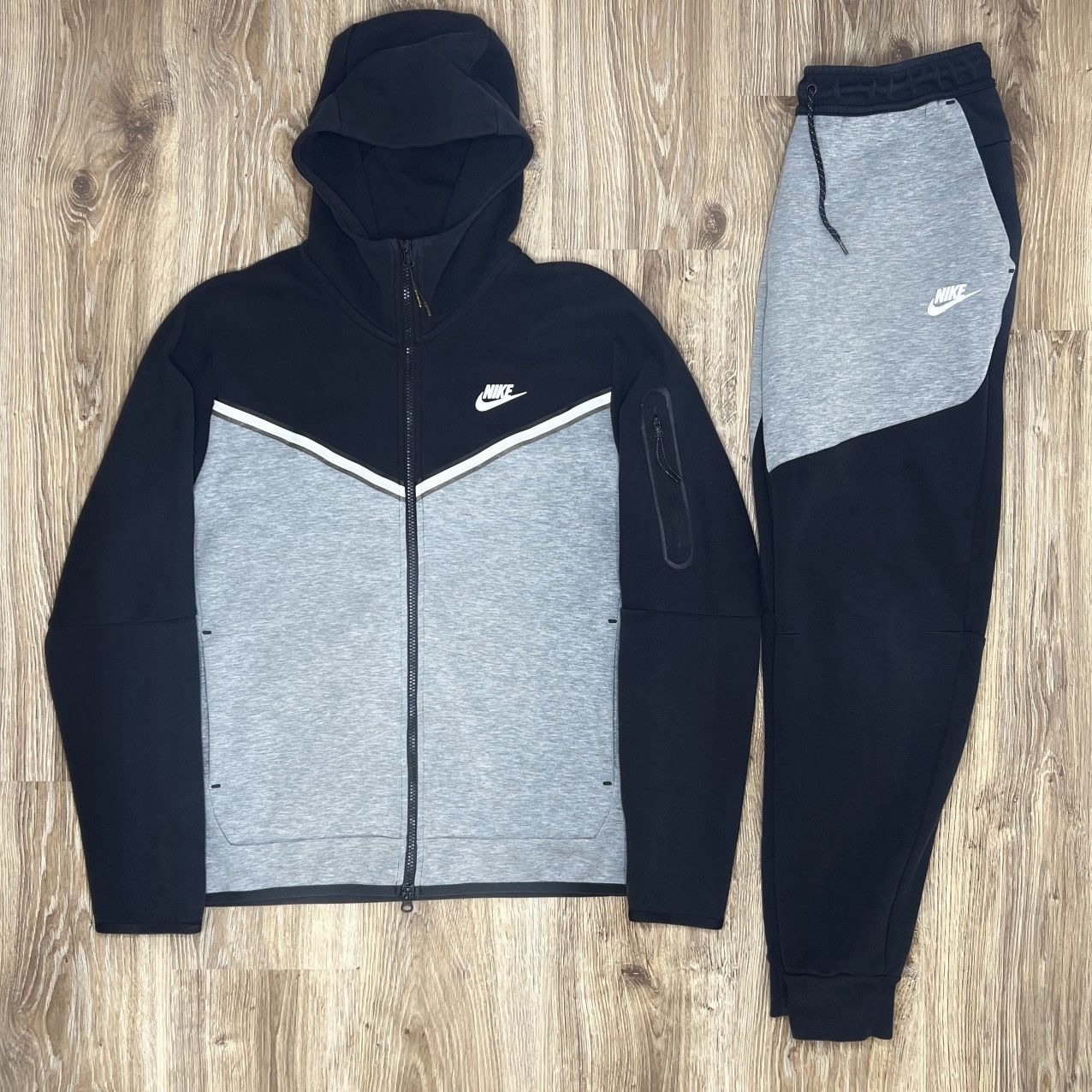 Gray and black nike outlet suit