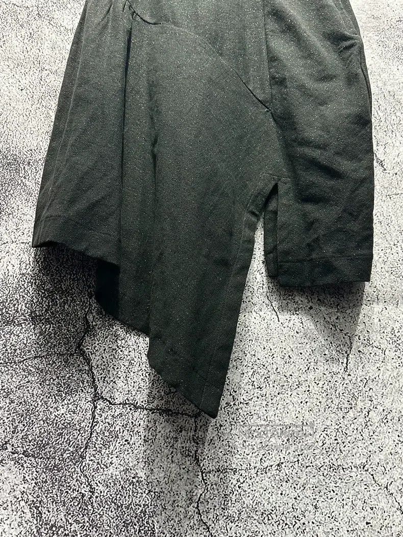 Comme des Garcons Comme Des Garcons size M Asymmetrical Deconstructed Skirt Size 24" / US 00 / IT 34 - 3 Thumbnail