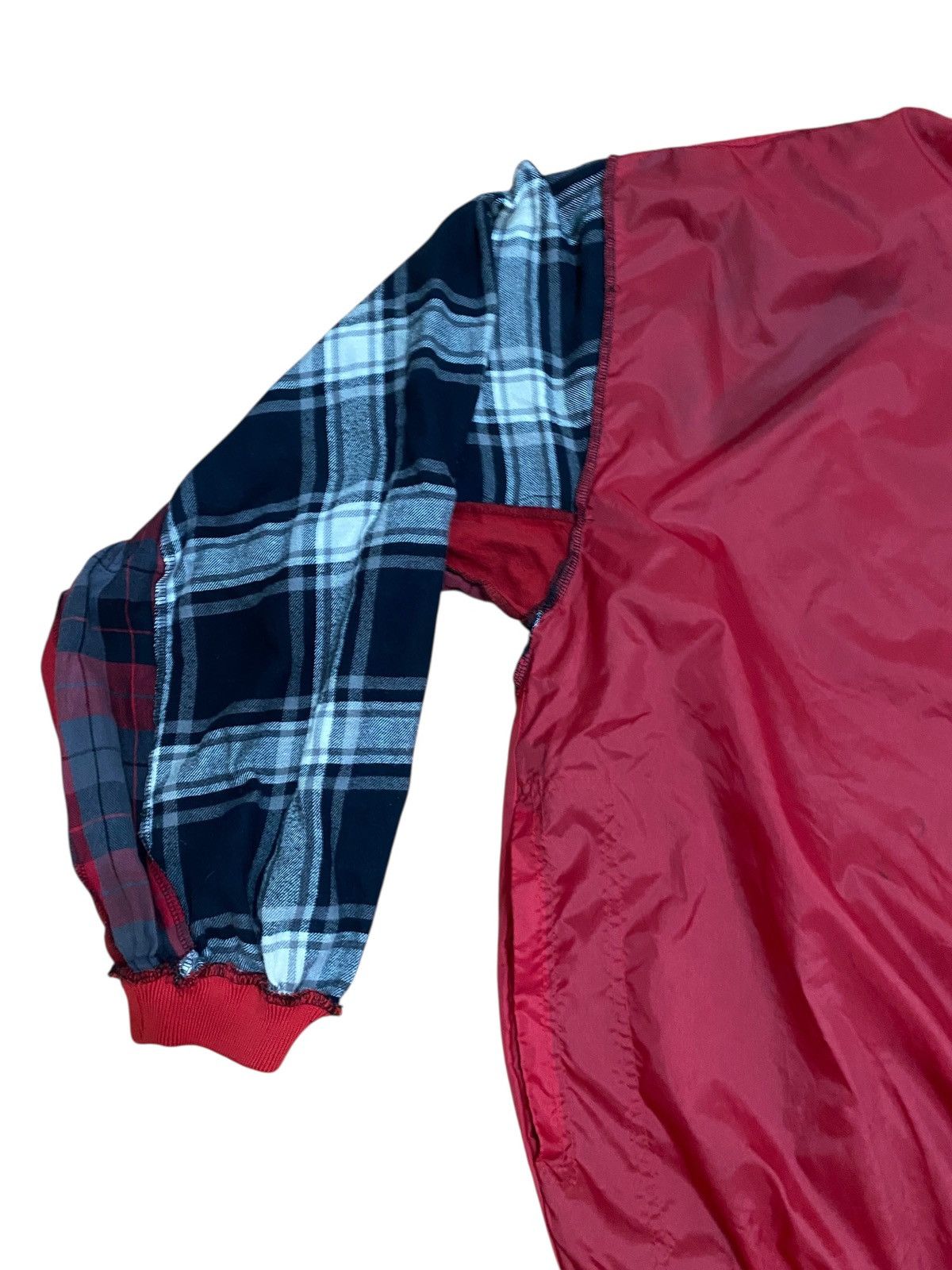 NBA × NFL × Starter Vintage fans gear red wings windbreaker sweater reversible Size US XXL / EU 58 / 5 - 8 Thumbnail