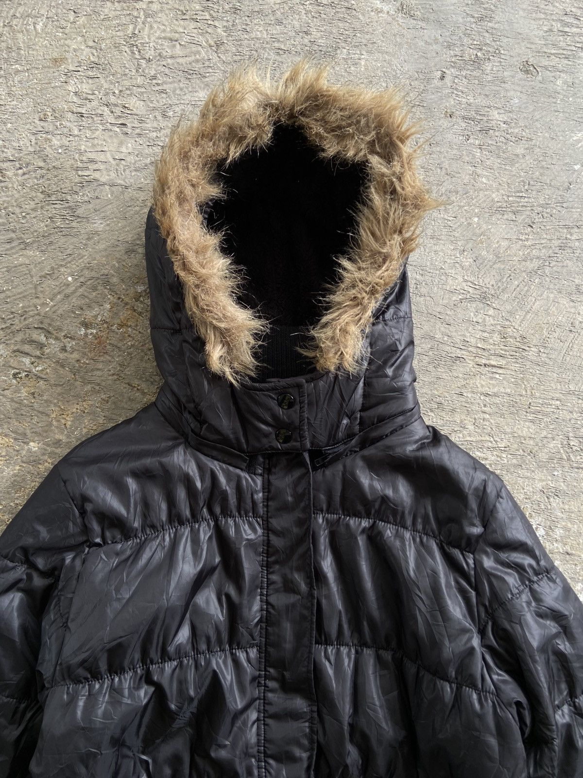 20471120 2000s Colza - Vkei Apocalypse Style Fur Hoodie Jacket Size US L / EU 52-54 / 3 - 3 Thumbnail