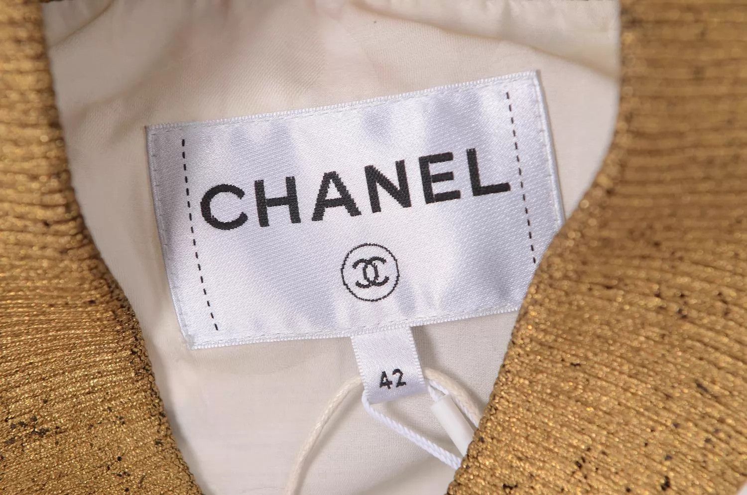 Chanel Chanel jacket with tags Size M / US 6-8 / IT 42-44 - 2 Thumbnail