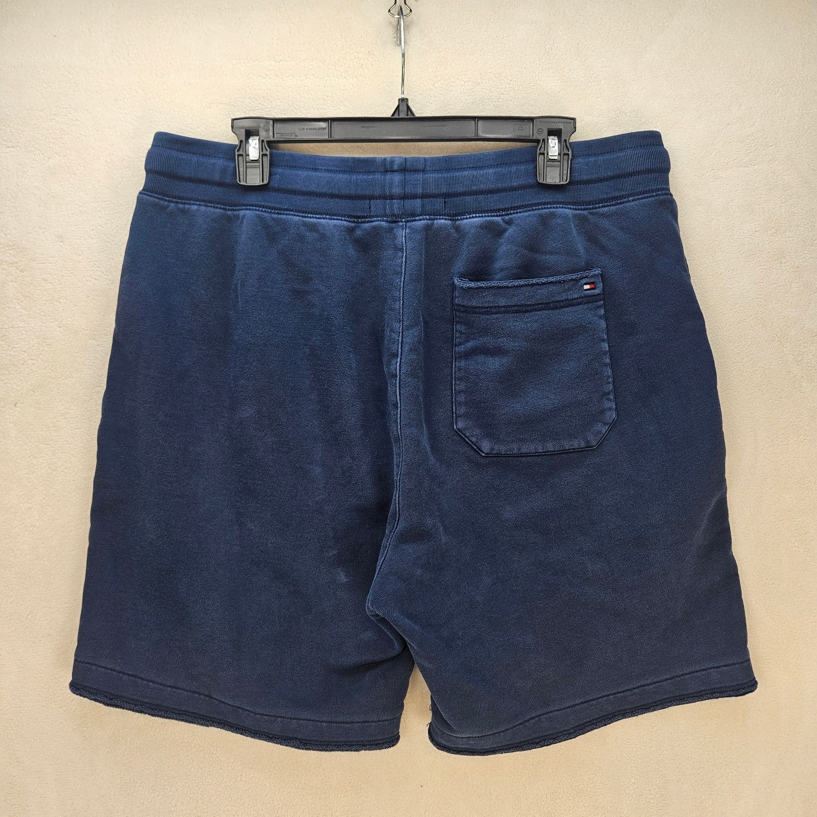 Tommy Hilfiger TOMMY HILFIGER MEN'S LARGE VINTAGE TERRY CLOTH BLUE SHORTS Size US 36 / EU 52 - 5 Thumbnail