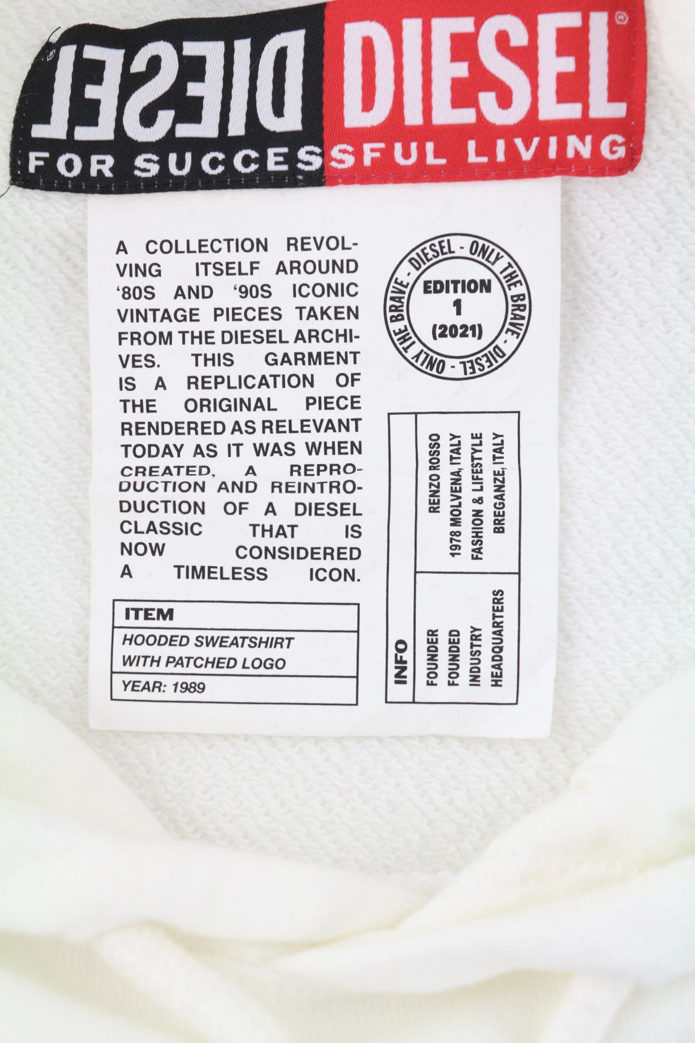 Diesel D4D-21 L White Cotton Hooded Logo Hoodie 40103 Size US L / EU 52-54 / 3 - 5 Thumbnail