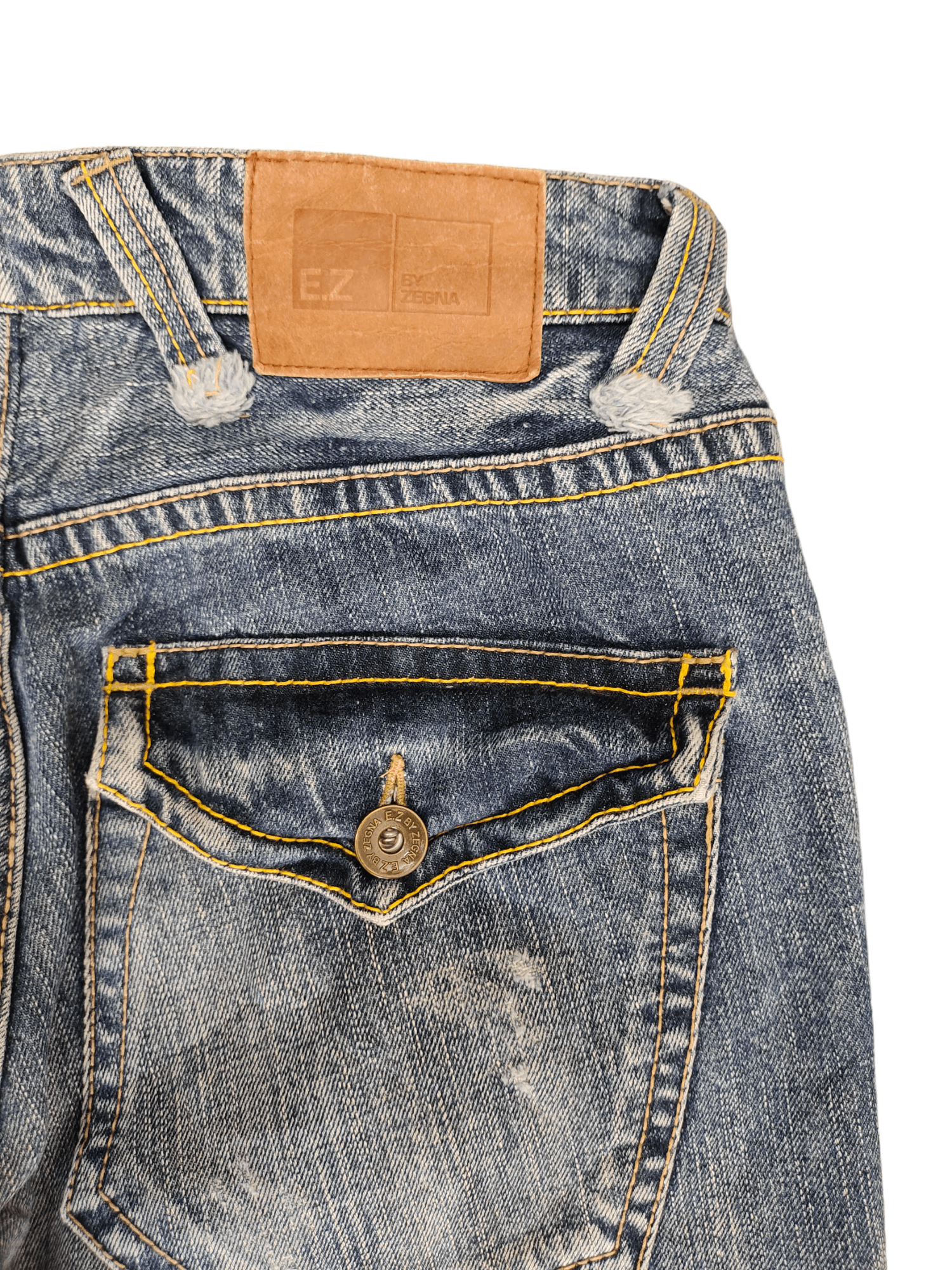 Ermenegildo Zegna EZ By Zegna Distressed Denim Jeans Ermenegildo Zegna Size US 31 - 13 Thumbnail
