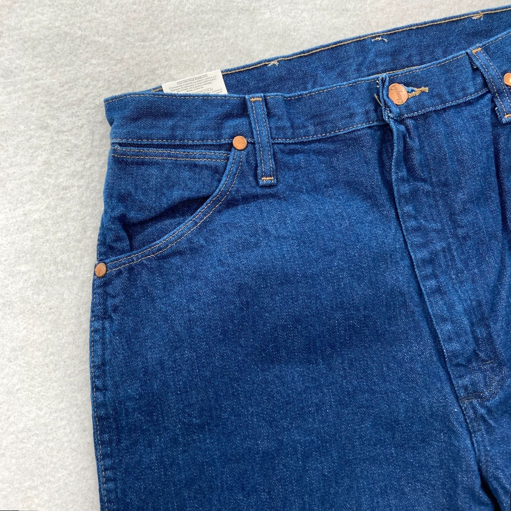 Wrangler Wrangler Cowboy Cut Jeans Women's 15x32 Slim Fit Dark Wash Blue Denim 14MWZ NWT Jeans Women Slim Dark Wash Blue Wrangler Cowboy Cut 14MWZ NWT Size 36" / US 14 / IT 50 - 3 Thumbnail