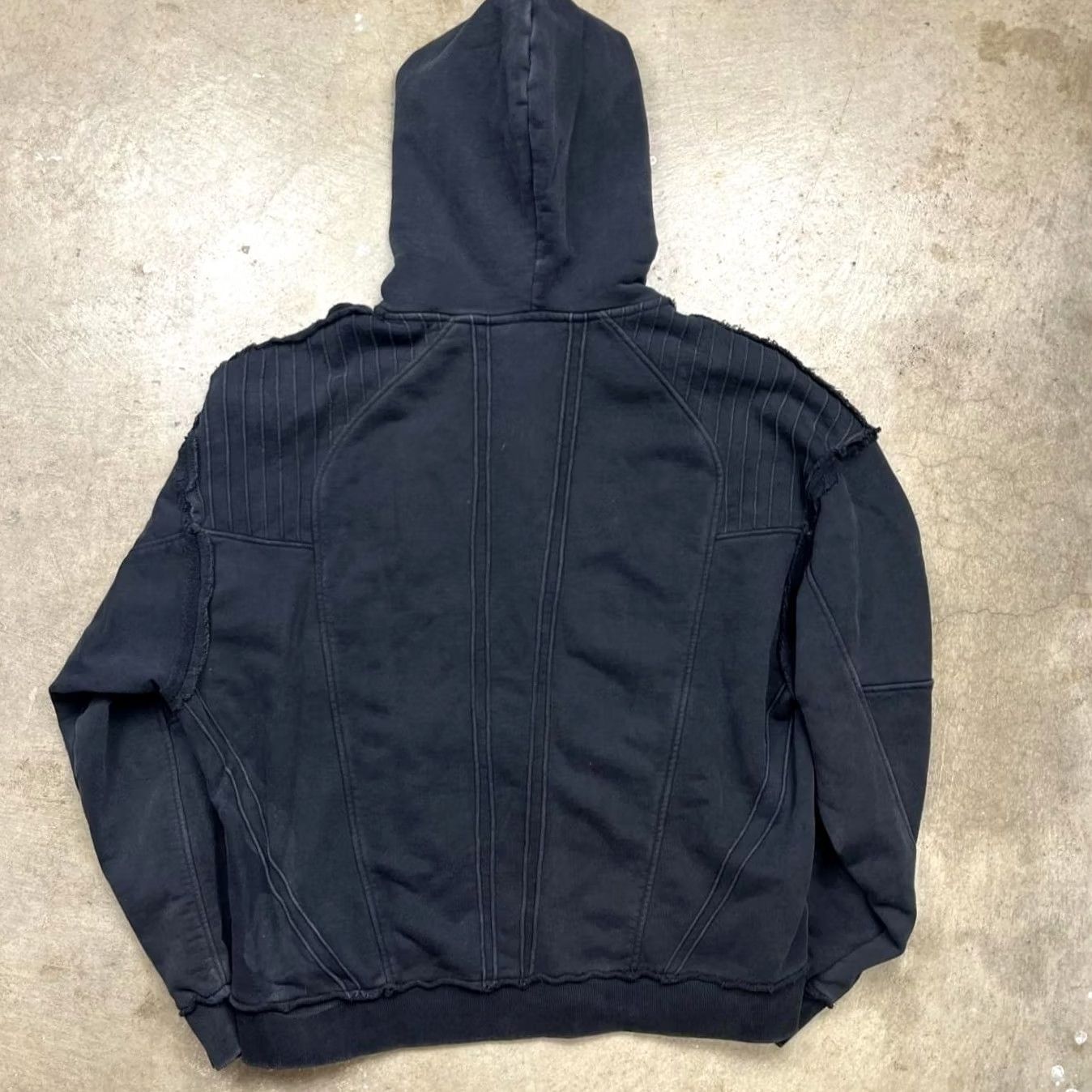 YoungLA Youngla Batman Dark Knight Black Zip up Hoodie Size XL Mens Size US XL / EU 56 / 4 - 7 Thumbnail
