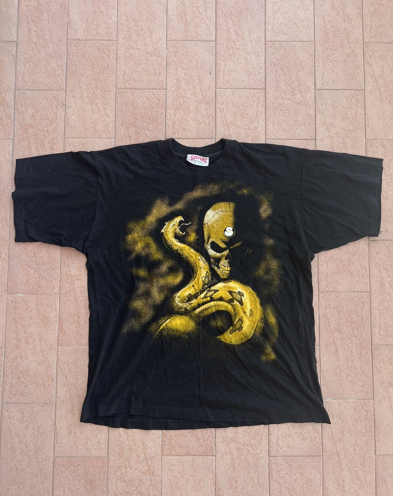 Band Tees × Vintage Vinatge 80s Sepultura Rare Tee Size US L / EU 52-54 / 3 - 1 Thumbnail