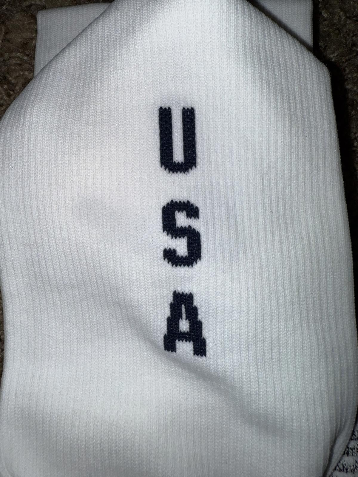 Nike Nike Men’s USA 2025-26 Home Vapor Strike Knee-High Socks Sample Size ONE SIZE - 6 Thumbnail