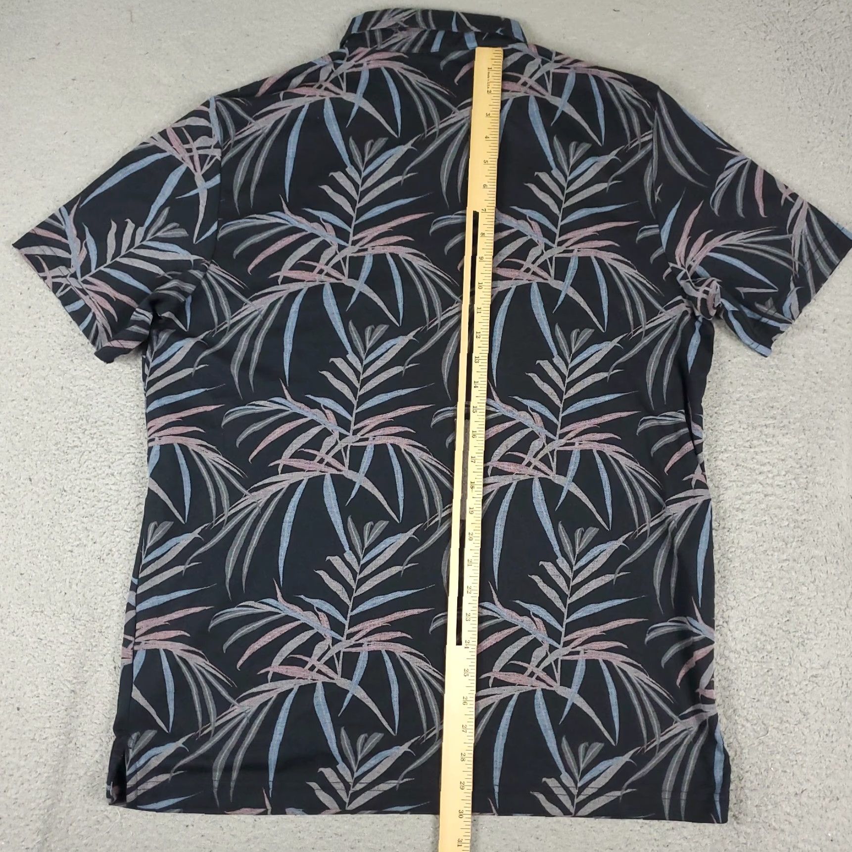 TravisMathew Travis Mathew Polo Shirt Mens XL Black Leaf Print Golf Short Sleeve Polo Shirt Men XL Black Leaf Print Golf Short Sleeve Size US XL / EU 56 / 4 - 3 Thumbnail