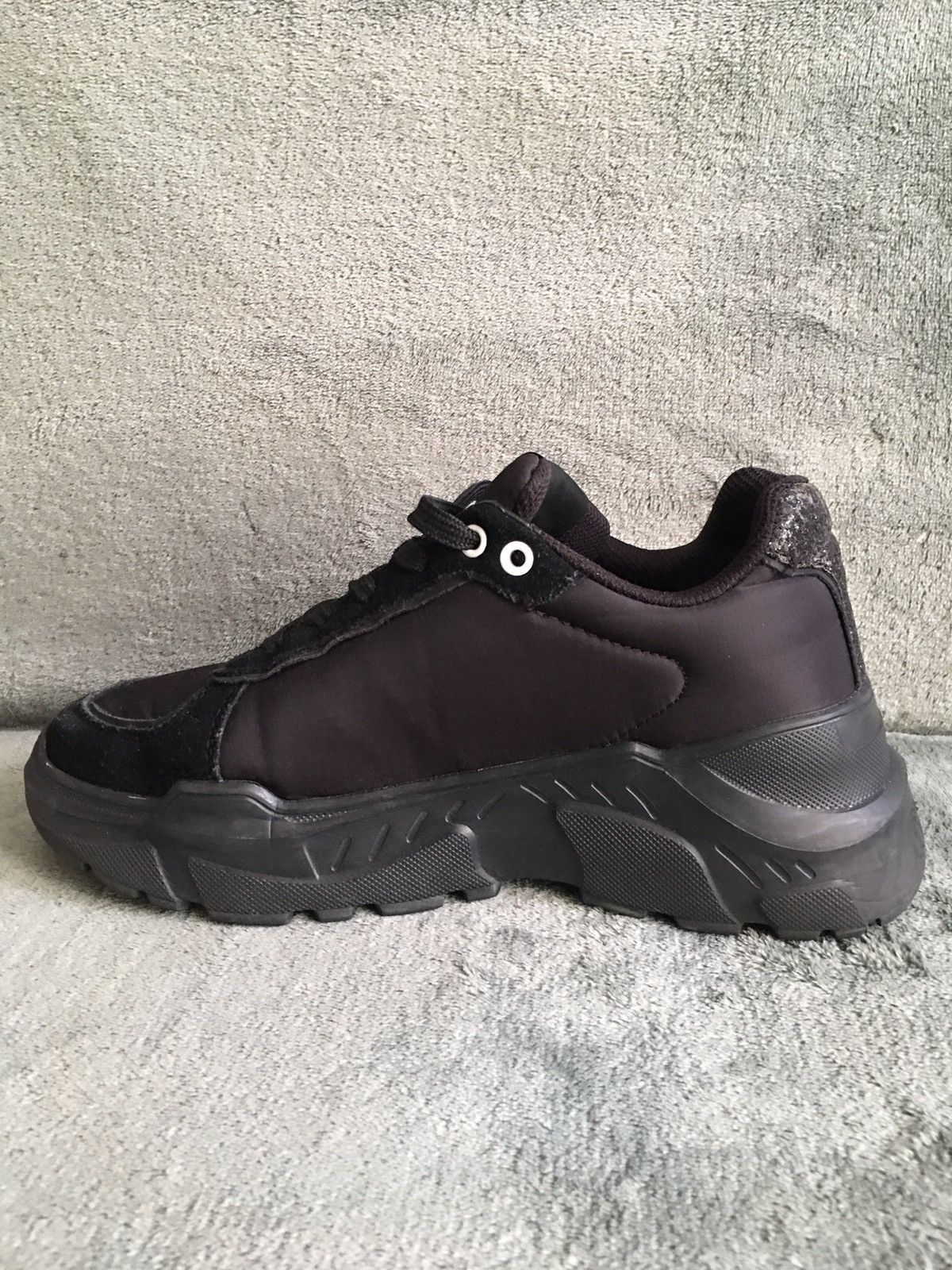 Versace × Versace Jeans Couture Versace Jeans Couture Black Sneakers EU 38 US 6 Size US 6 / IT 36 - 7 Thumbnail