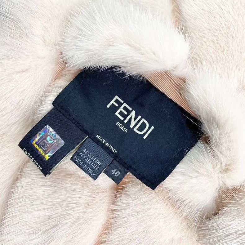 Fendi Fendi Lotus colour mink fur grass shorts jacket Size US XXS / EU 40 - 4 Thumbnail