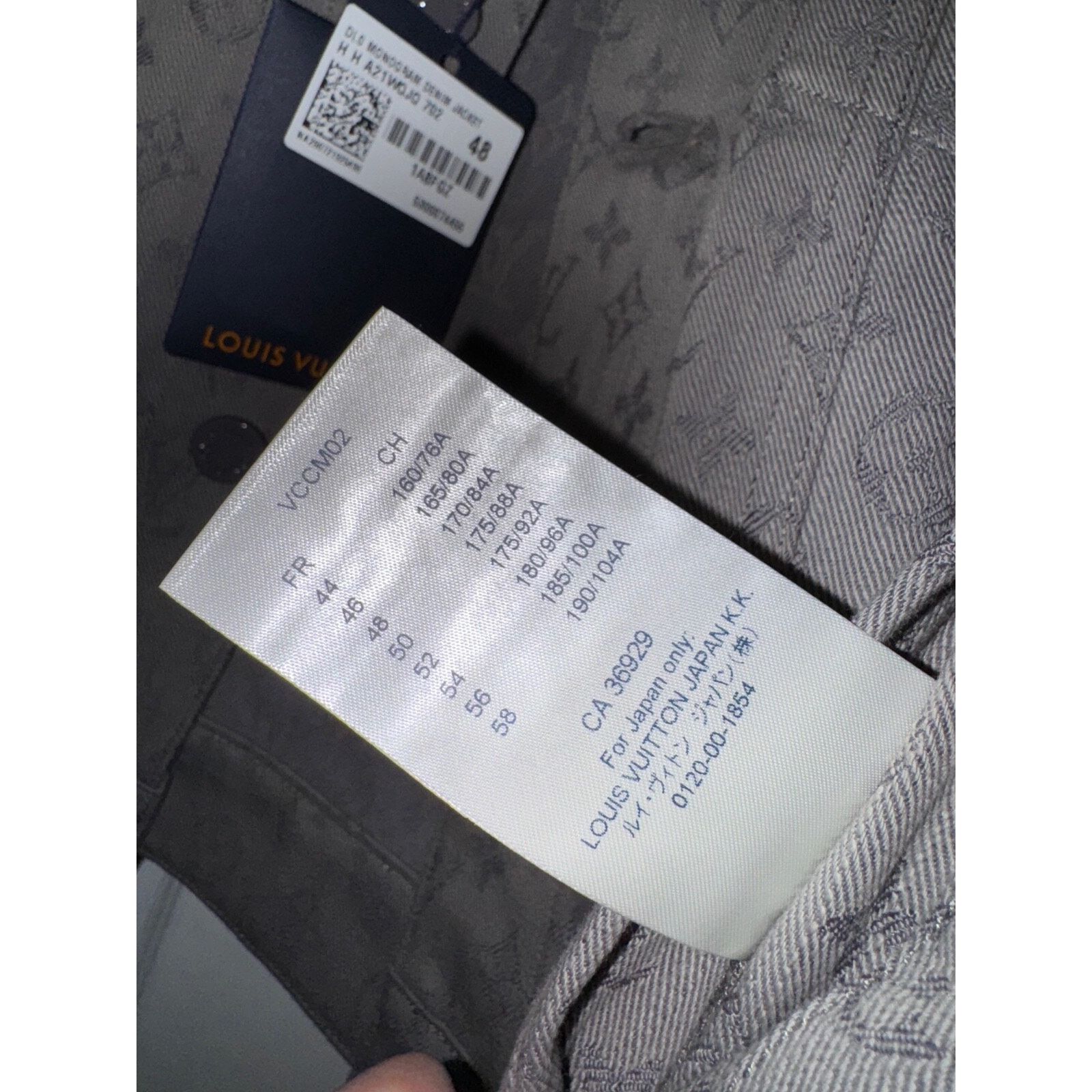 Louis Vuitton Louis Vuitton Monogram Jacket Button Up Sleeve 48 1A8FGZ Size US M / EU 48-50 / 2 - 16 Thumbnail