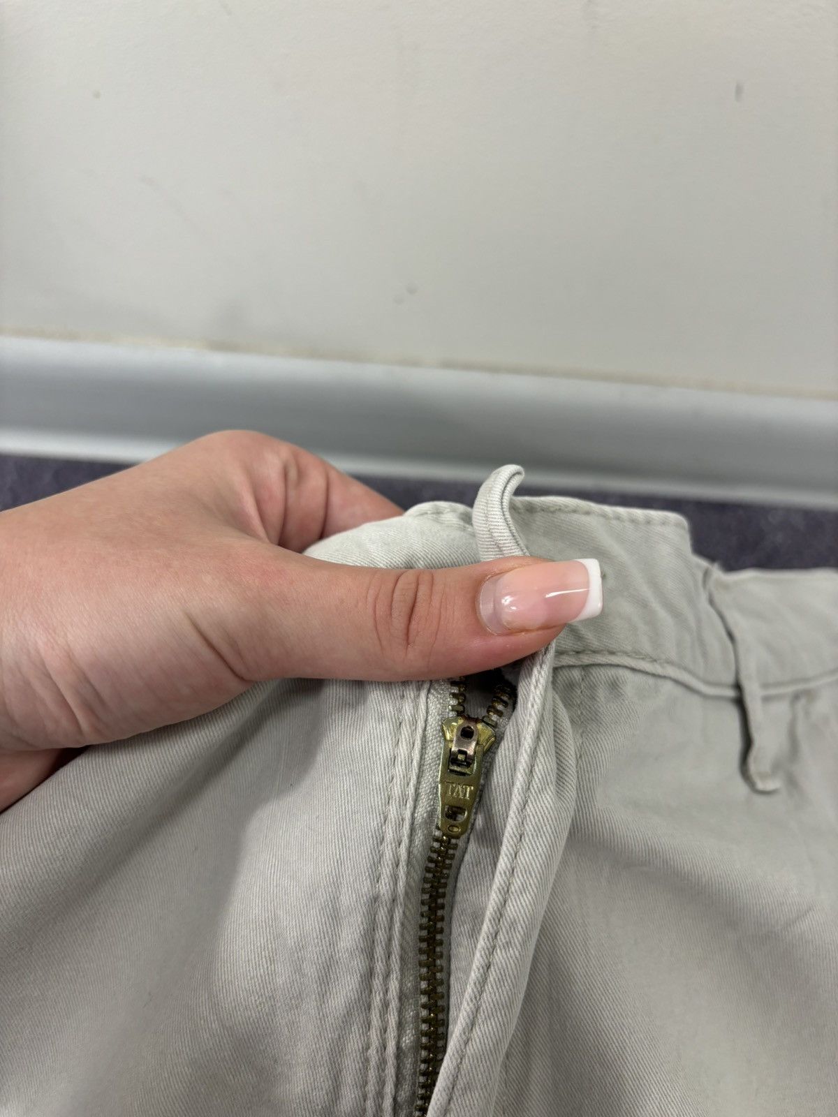 Vintage Vintage Wrangler Y2K Military Beige Work Hype Cargo Shorts Size US 36 / EU 52 - 10 Thumbnail