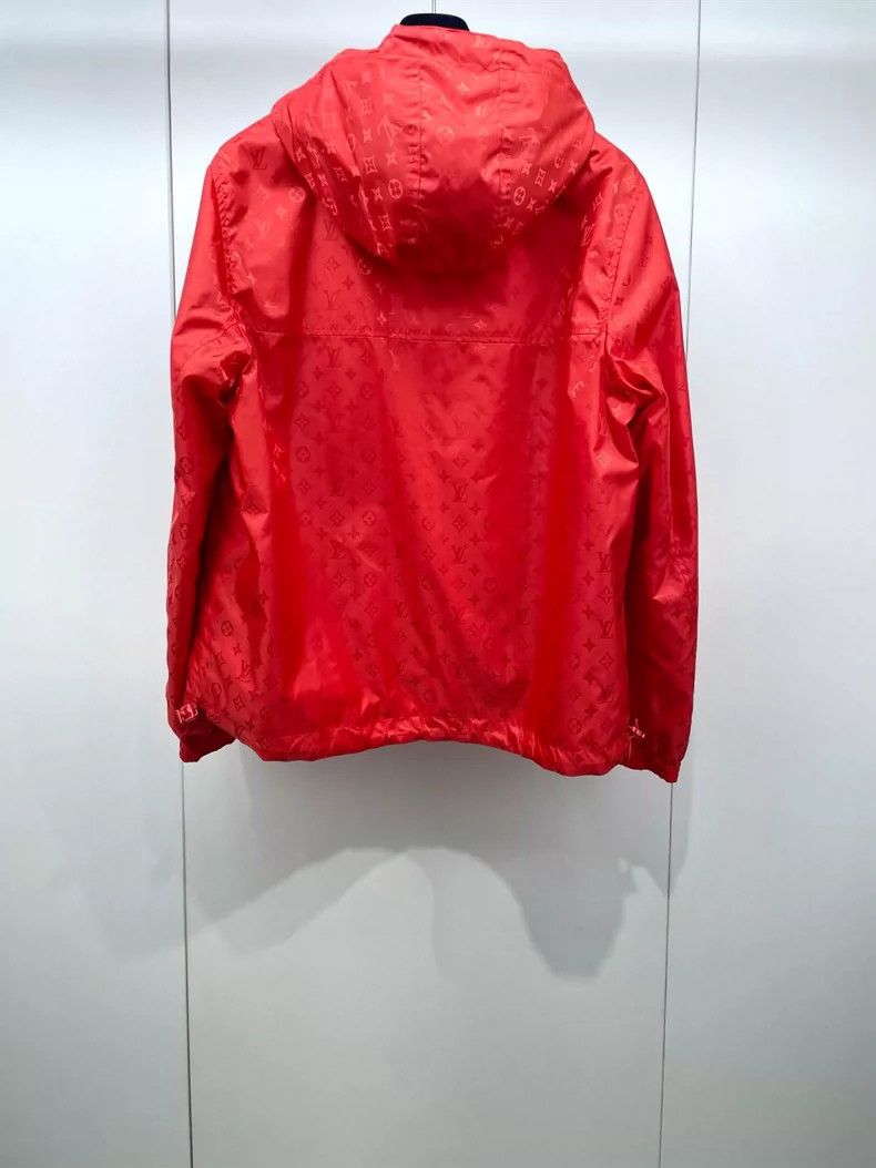 Louis Vuitton LOUIS VUITTON 24 new presbyopic reversible hooded jacket 25 Size US M / EU 48-50 / 2 - 5 Thumbnail