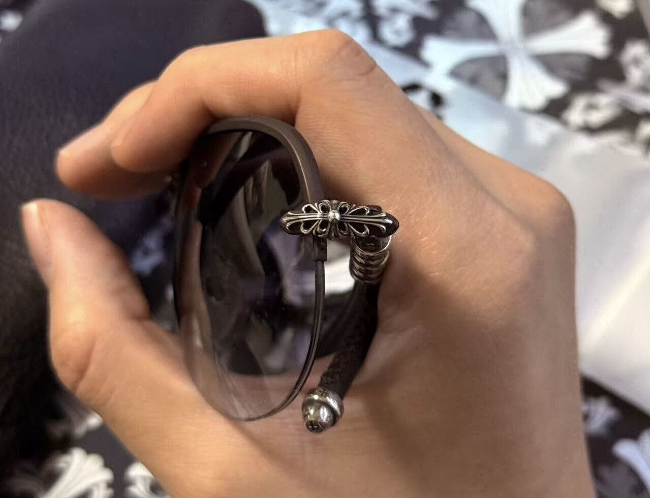 Chrome Hearts Chrome Hearts Pearl Fish Skin & Silver Sunglasses Size ONE SIZE - 4 Thumbnail