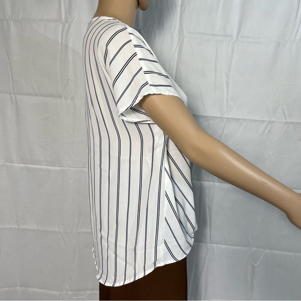 Adrianna Papell NWT New $79 Adrianna Papell Short Sleeve Striped Wrap Blous Size S / US 4 / IT 40 - 3 Thumbnail