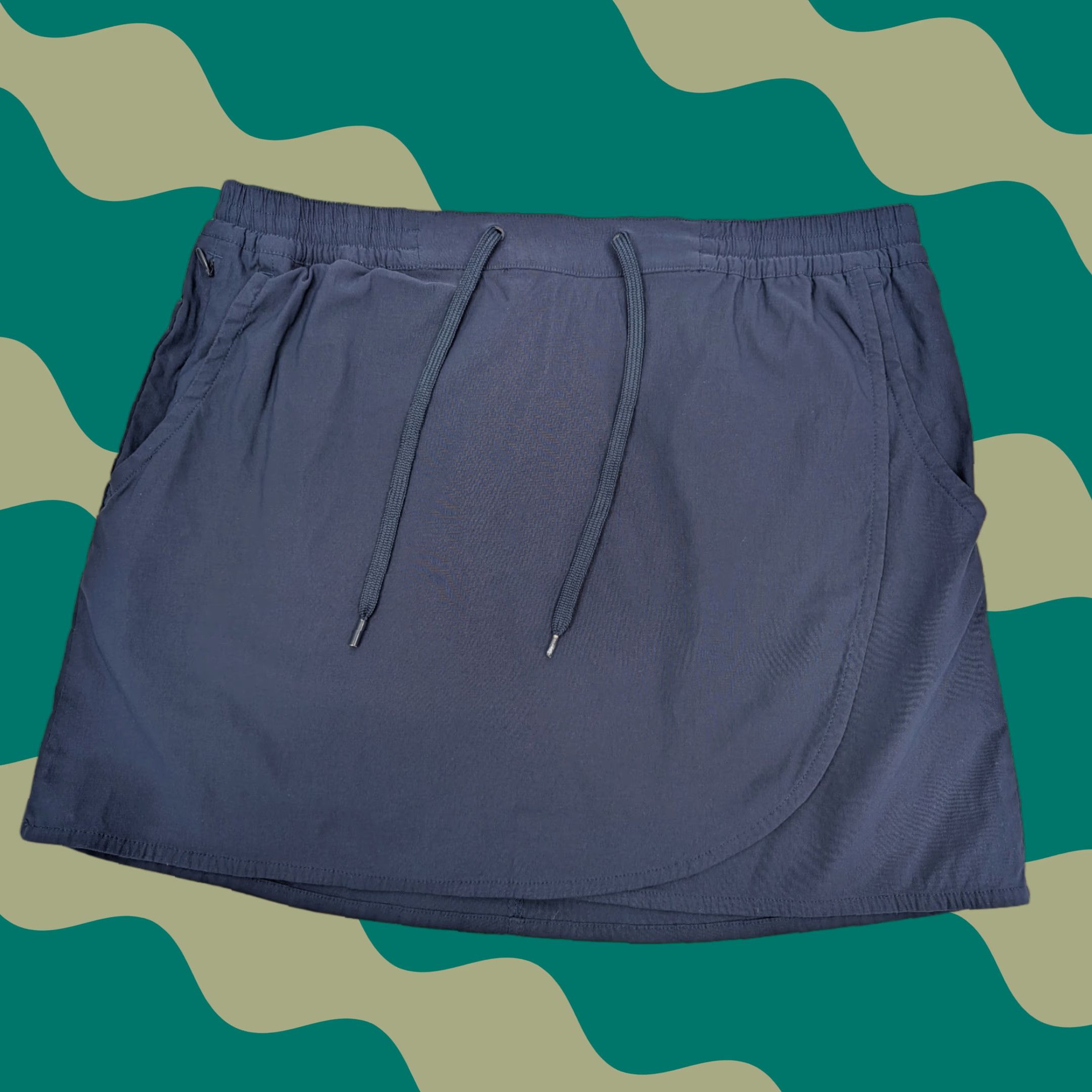 Eddie Bauer Eddie Bauer Skirt Womens L Tulip Hem Hiking Cargo Navy Brown Short Athletic Size 36" / US 14 / IT 50 - 1 Thumbnail