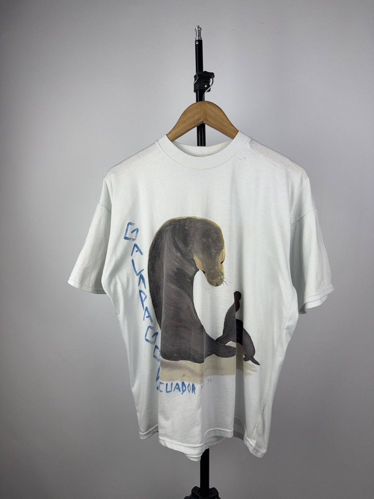 Other Vintage 1994 Galapagos Sea Lions Ecuador Tee Wildlife Art Size US L / EU 52-54 / 3 - 1 Thumbnail