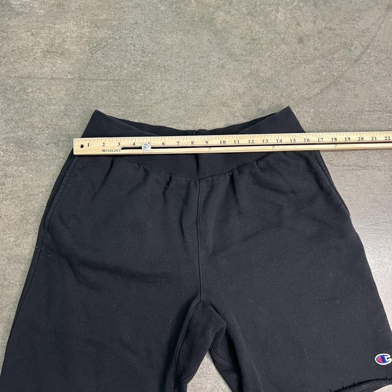 Champion Champion Sweat Shorts Size US 34 / EU 50 - 3 Thumbnail
