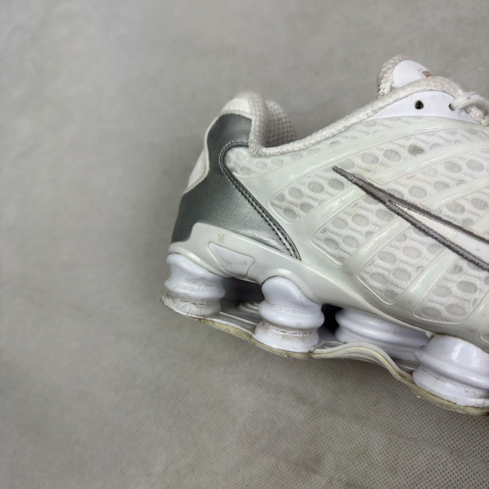 Nike Nike Shox TL AV3595-100 Men's White Swoosh Sneakers Shoes 12 Size US 12 / EU 45 - 8 Thumbnail