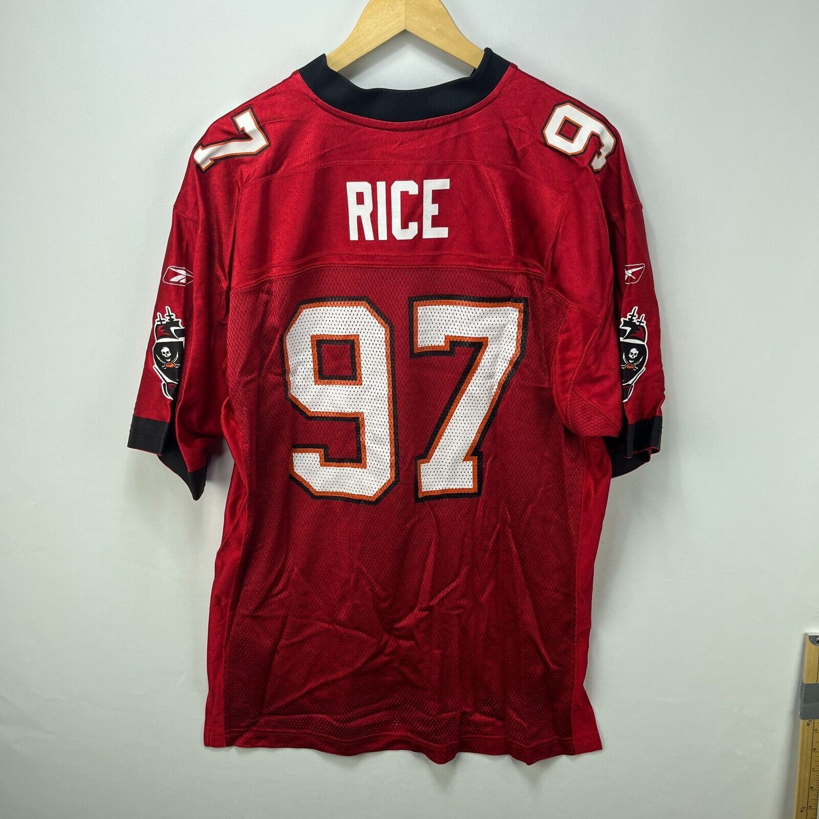 Reebok × Vintage Vintage 90s Tampa Bay Buccaneers NFL Reebok 97 L Simeon Rice Size US L / EU 52-54 / 3 - 4 Thumbnail