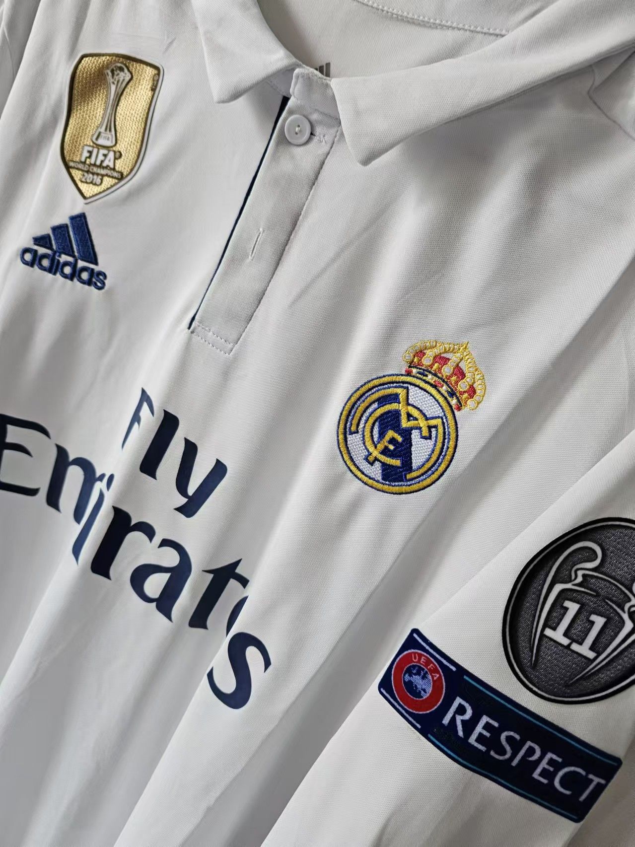 Other 2016 17 Real Madrid 7 C Ronaldo Jersey Home Longsleeve Size US XXL / EU 58 / 5 - 3 Thumbnail