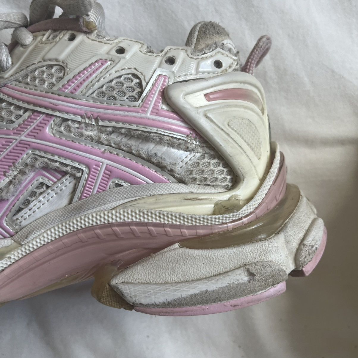 Balenciaga Balenciaga Runner white/pink Size US 5 / IT 35 - 16 Thumbnail