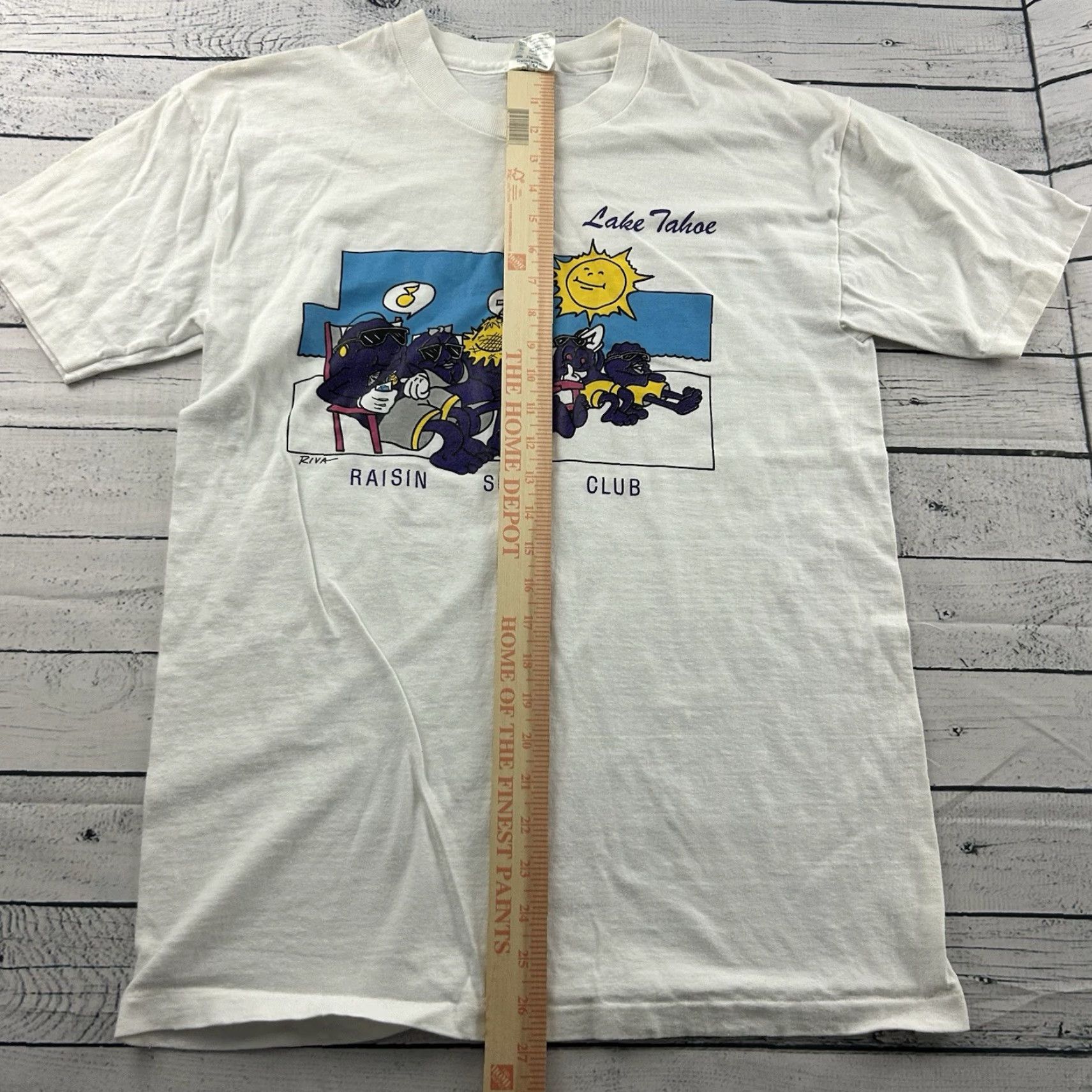 Vintage VINTAGE Kick Out T-Shirt Short Sleeve Men M White Lake Tahoe Raisin Sun Club Size US M / EU 48-50 / 2 - 4 Thumbnail